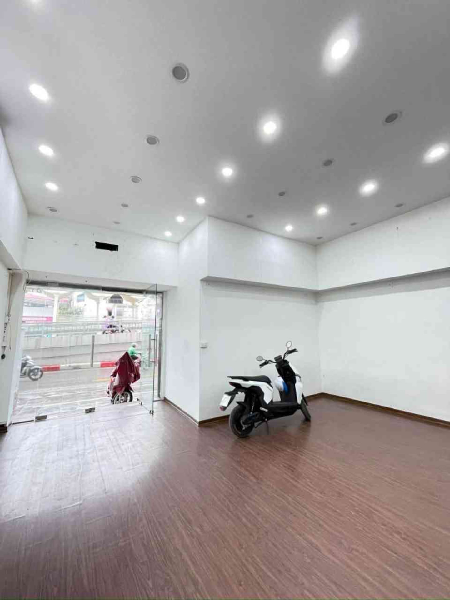 Bán nhà Chùa Bộc - diện tích 63m2 4 tầng - Mặt phố đỉnh cao - giá 45 tỷ