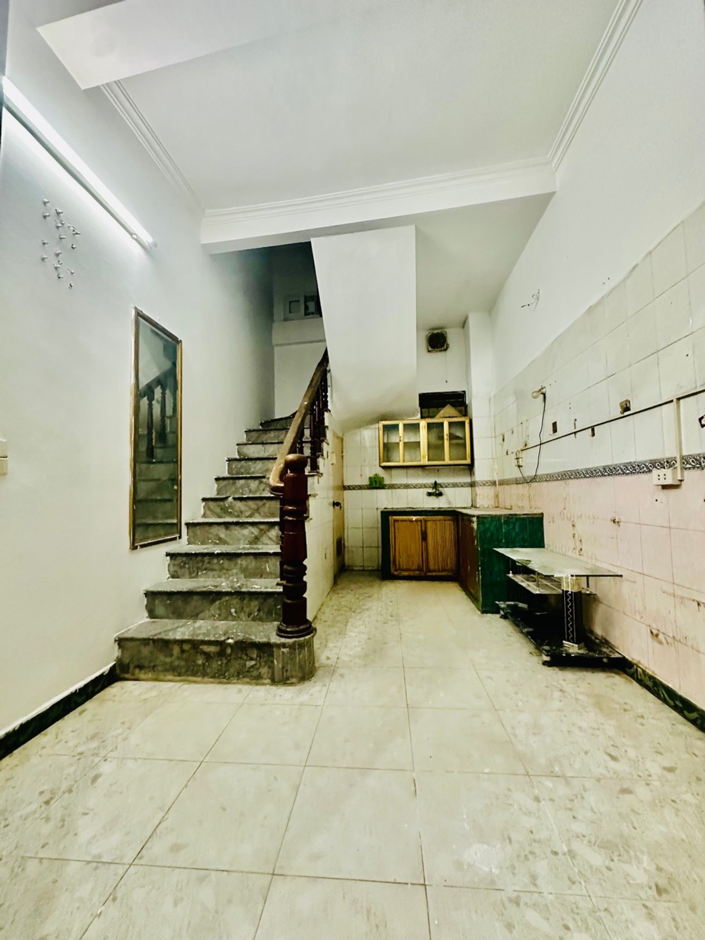 Bán nhà Khâm Thiên - diện tích 14m2 4 tầng - Sổ đỏ chung - giá 2,8 tỷ
