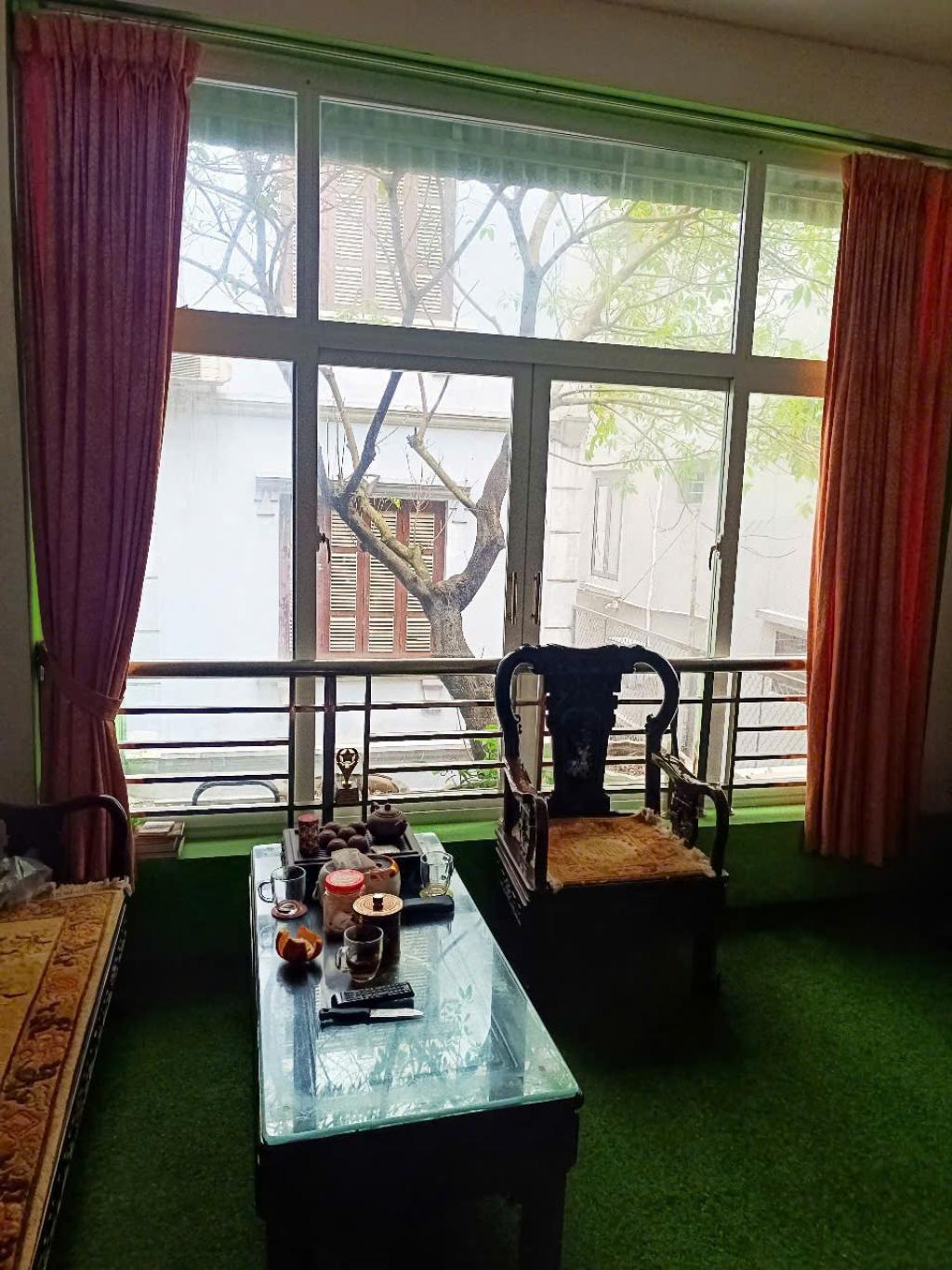 Bán nhà Lê Trọng Tấn - diện tích 135m2 5 tầng - Ô tô tránh - giá 37 tỷ