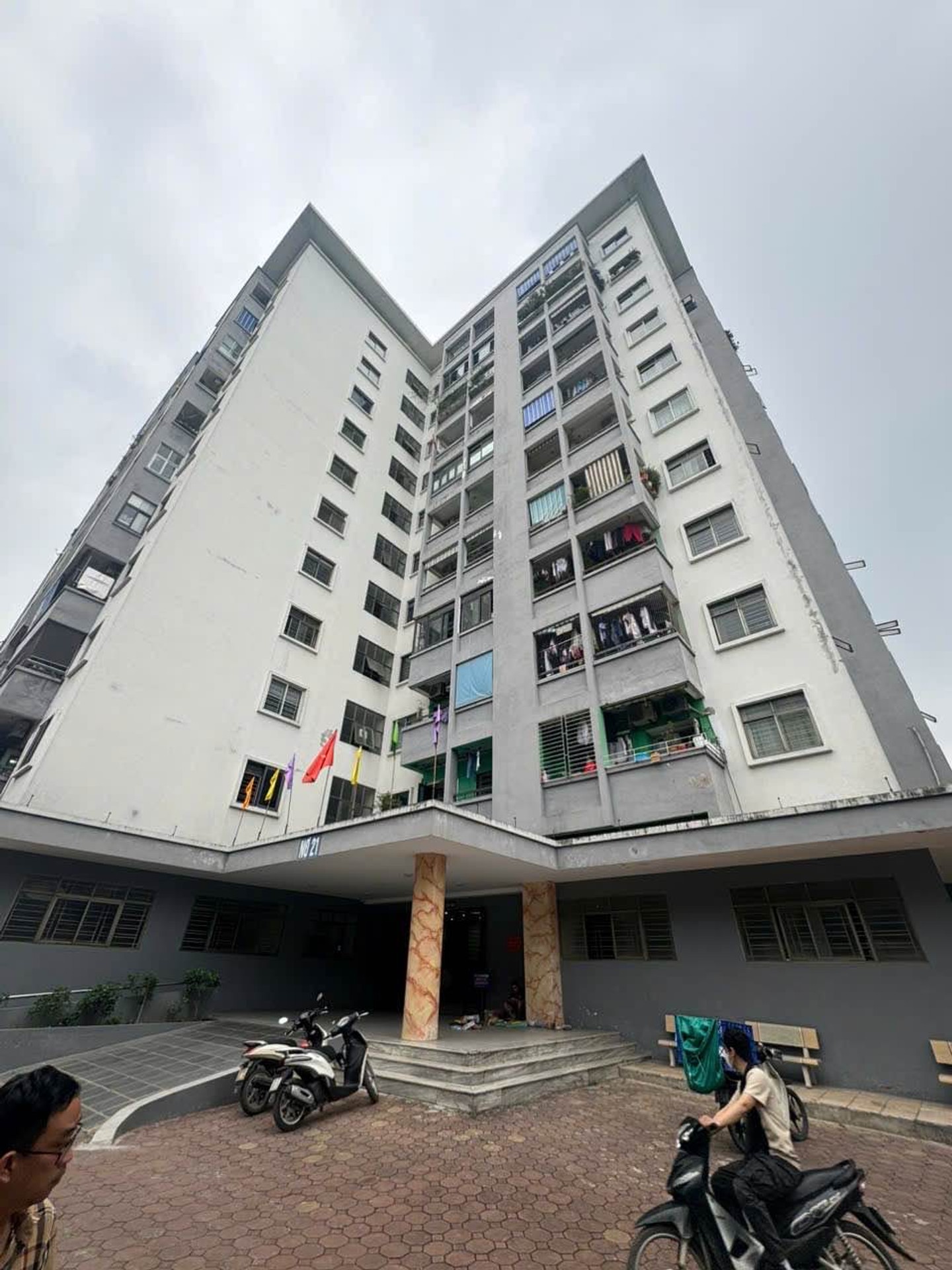 Bán nhà Nơ 21 KĐT mới Pháp Vân - diện tích 81m2 5 tầng - Lô góc - giá 5,75 tỷ