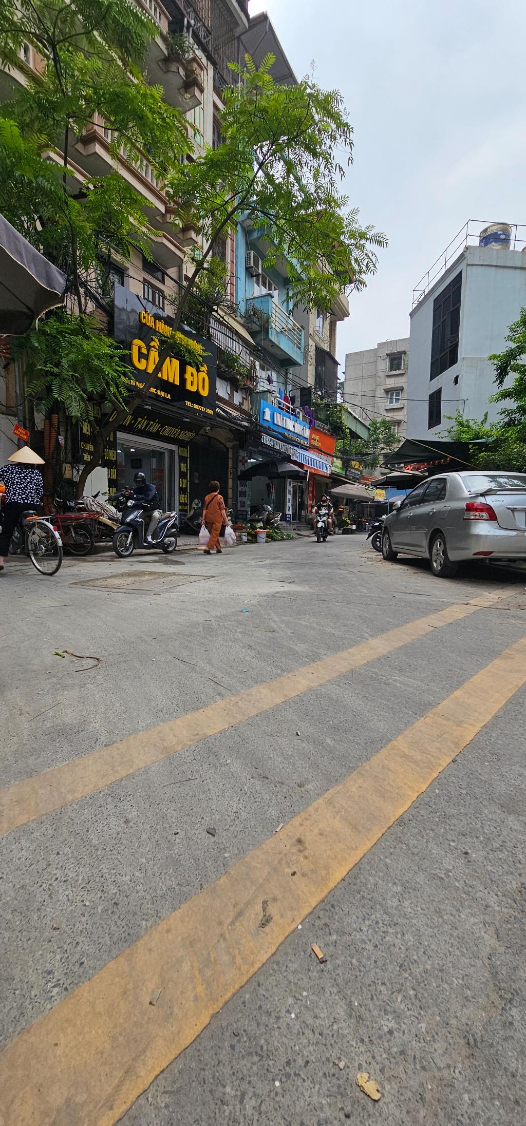 Bán nhà Đại La - diện tích 82m2 4 tầng - MẶT PHỐ - giá 32 tỷ