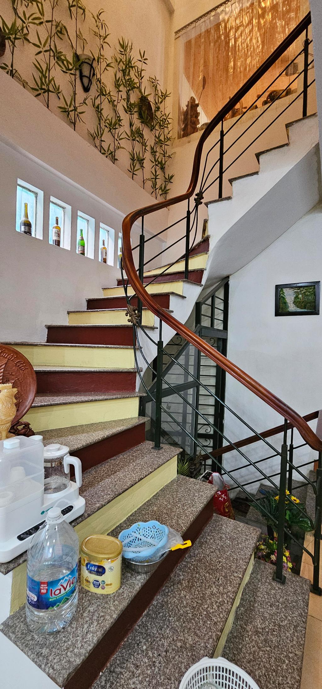 Bán nhà Đại La - diện tích 82m2 4 tầng - MẶT PHỐ - giá 32 tỷ