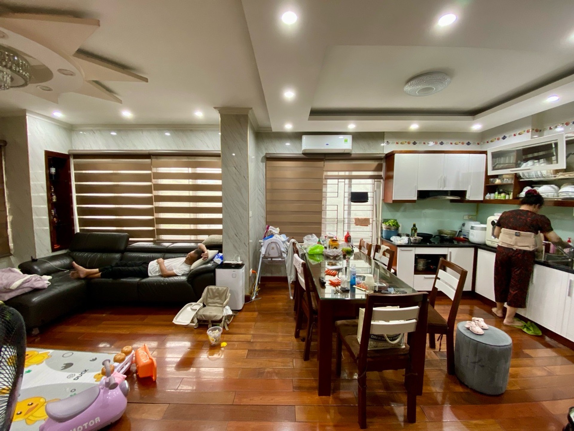 Bán nhà Giải Phóng - diện tích 31m2 5 tầng - Ô TÔ QUA NHÀ - giá 9,5 tỷ