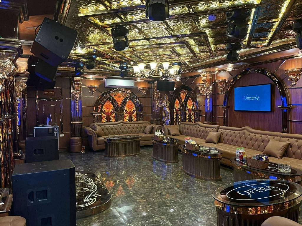 Bán nhà Hào Nam - diện tích 90m2 10 tầng - Mặt phố sầm uất - giá 7,2 tỷ