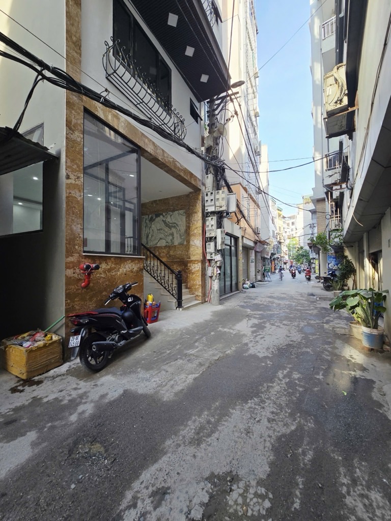 Bán nhà Mễ Trì - diện tích 82m2 9 tầng - Lô góc, ô tô - giá 45,5 tỷ