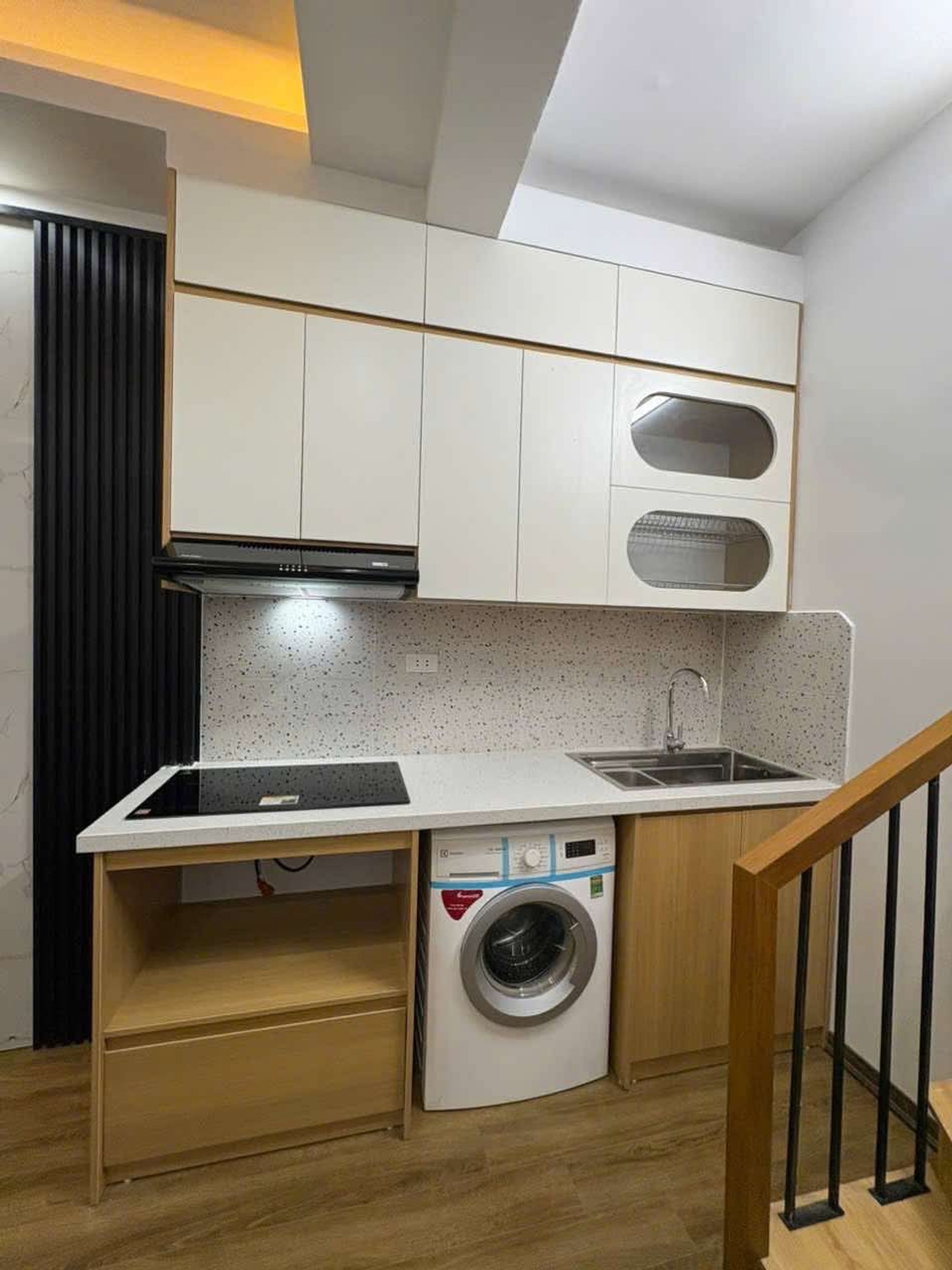 Bán nhà Láng Hạ - diện tích 150m2 2 tầng - Duplex 2 tầng - giá 7,5 tỷ