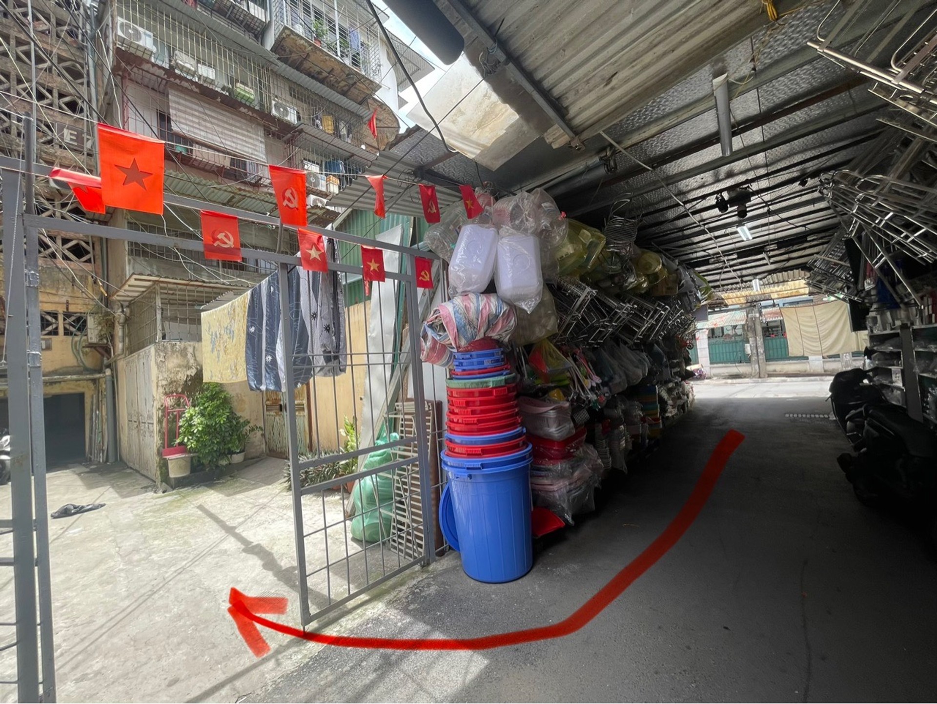 Bán nhà Nguyễn Quý Đức - diện tích 50m2 3 tầng - Lô góc thoáng sáng - giá 2,9 tỷ