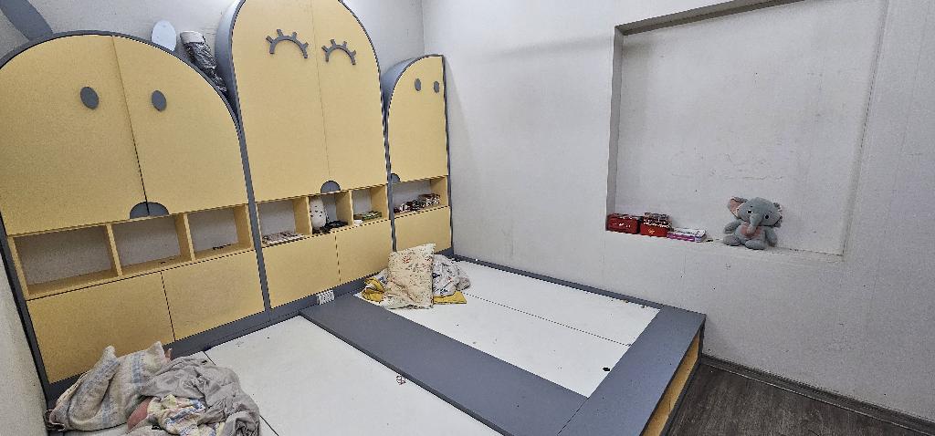 Bán nhà Bùi Xương Trạch - diện tích 112.7m2 5 tầng - Mặt ngõ 2 ô tô tránh - giá 31 tỷ