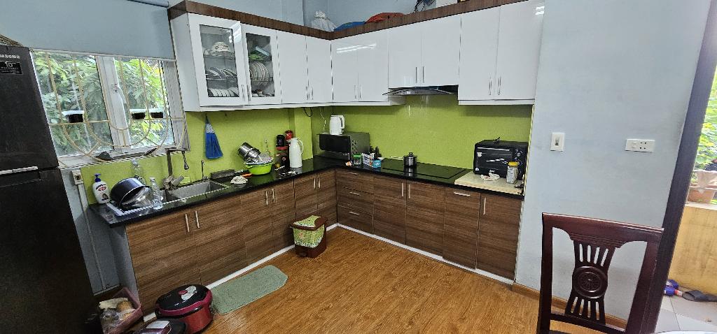 Bán nhà Bùi Xương Trạch - diện tích 112.7m2 5 tầng - Mặt ngõ 2 ô tô tránh - giá 31 tỷ