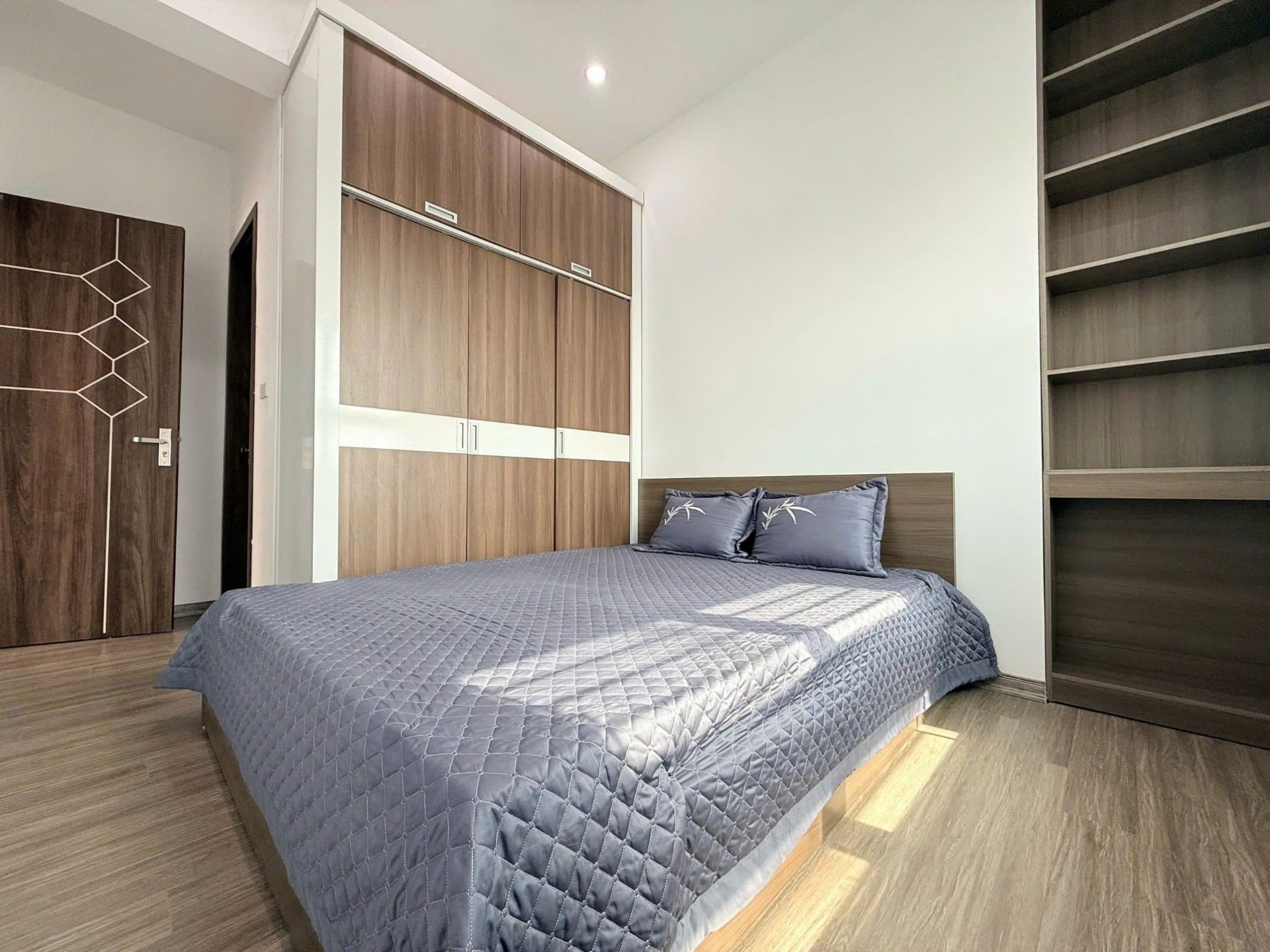 Bán nhà Nghiêm Xuân Yêm - diện tích 53m2 1 tầng - Lô góc 2 thoáng - giá 4,36 tỷ