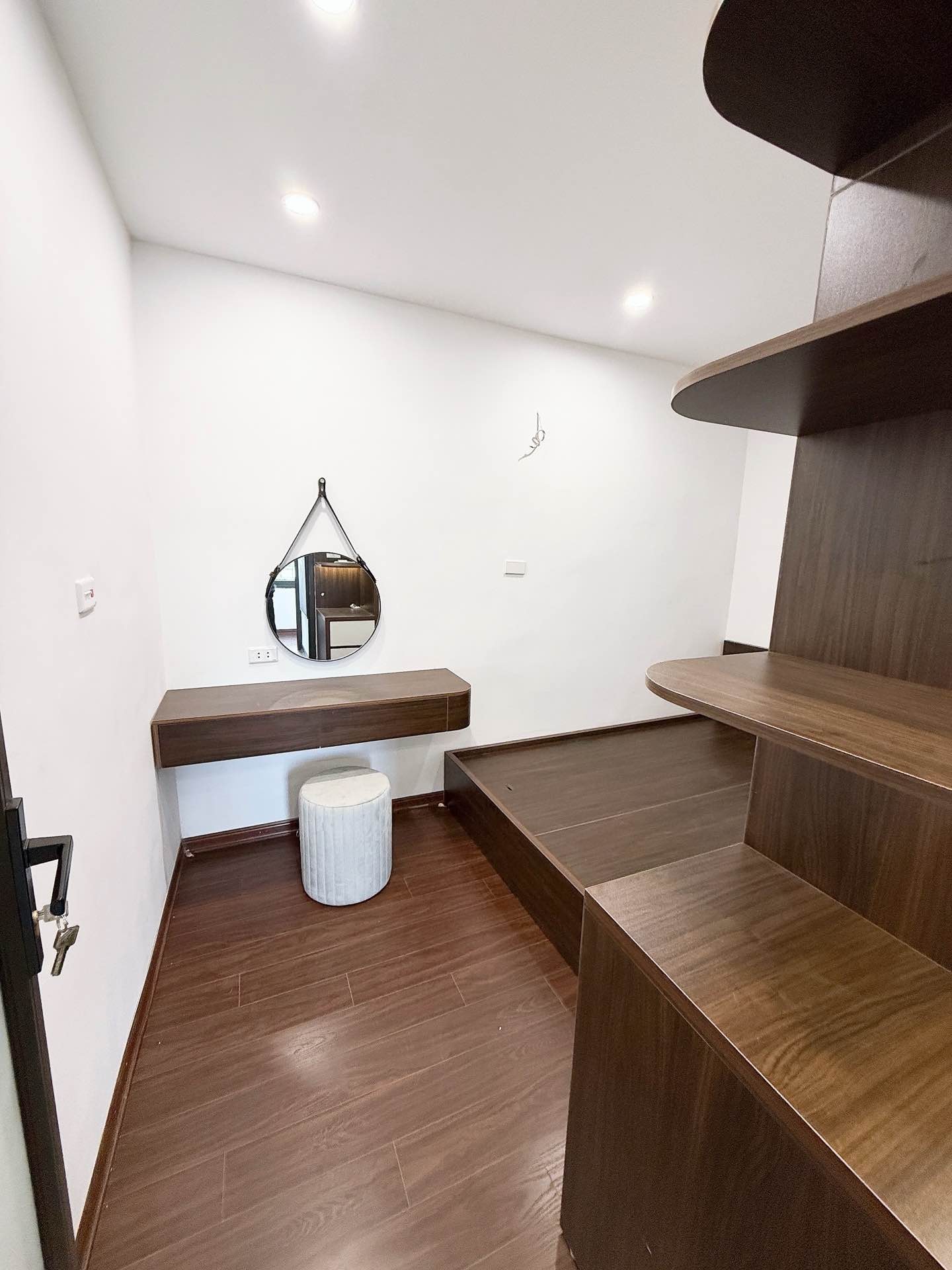 Bán nhà Hồng Mai - diện tích 80m2 1 tầng - Sổ đỏ chính chủ - giá 3,98 tỷ