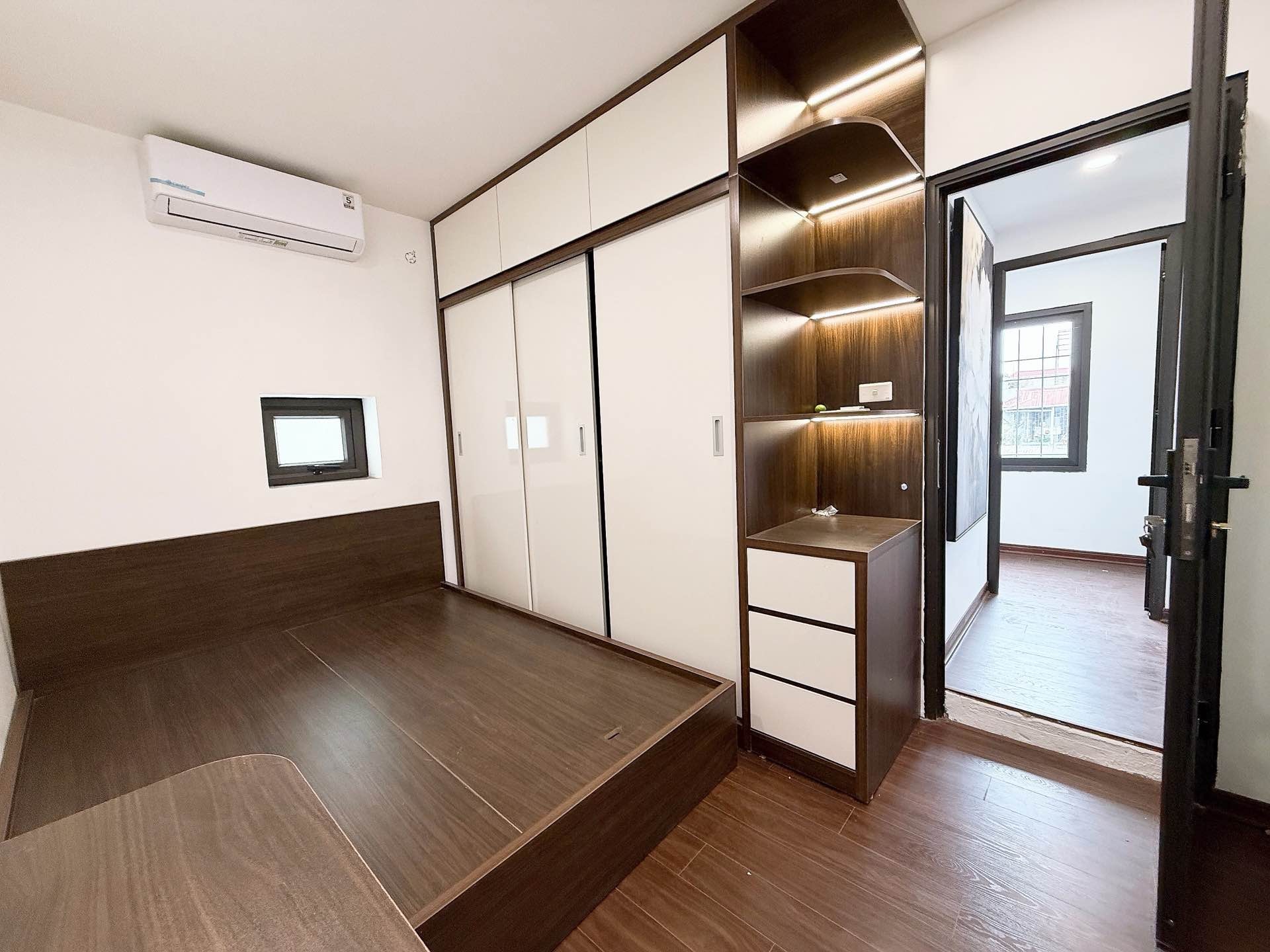 Bán nhà Hồng Mai - diện tích 80m2 1 tầng - Sổ đỏ chính chủ - giá 3,98 tỷ