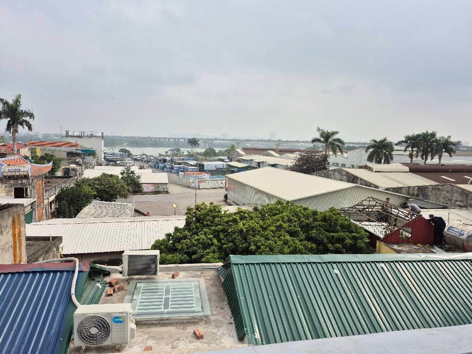Bán nhà Nguyễn Khoái - diện tích 42m2 5 tầng - Ô tô sát nhà - giá 7 tỷ