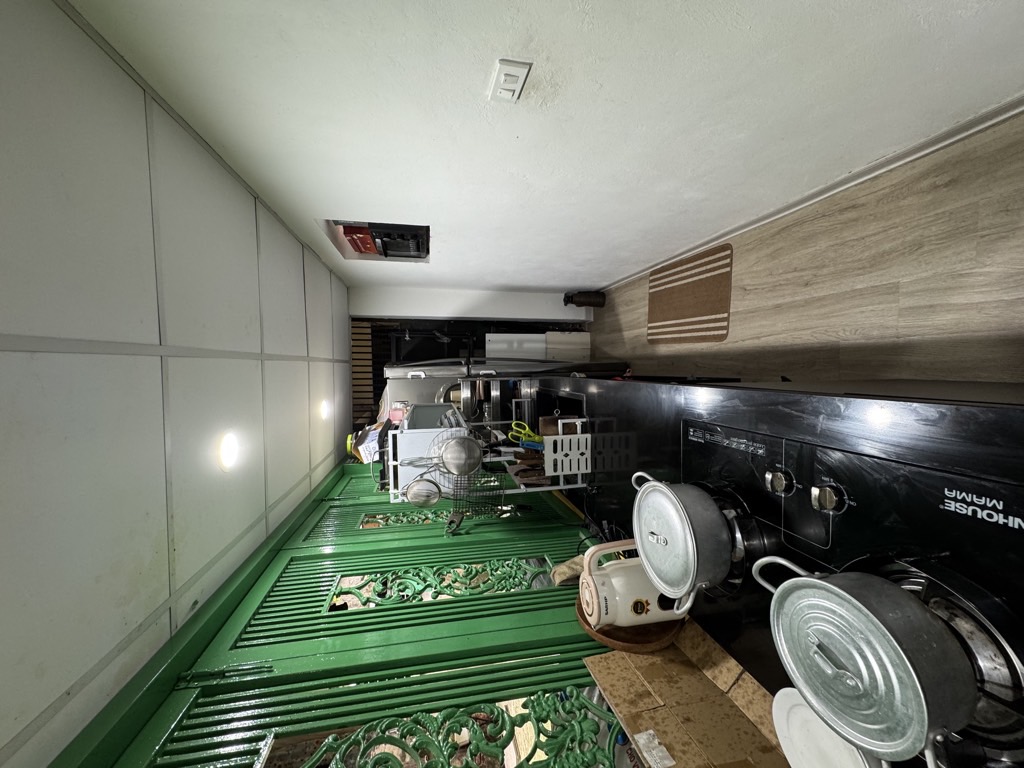 Bán nhà Quỳnh Lôi - diện tích 106m2 1 tầng - Ô tô tránh - giá 8,25 tỷ