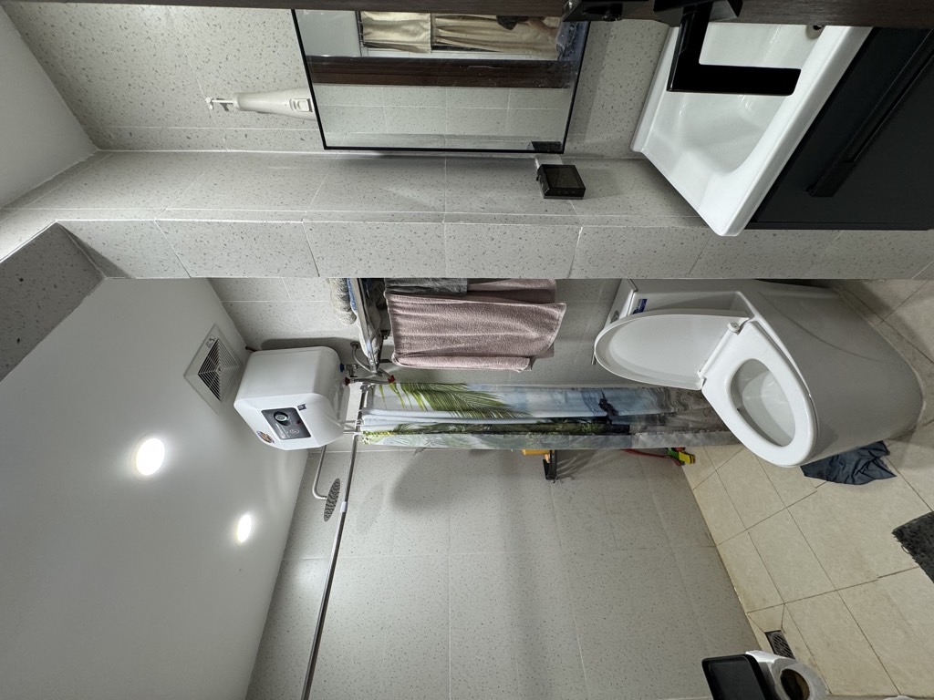 Bán nhà Quỳnh Lôi - diện tích 106m2 1 tầng - Ô tô tránh - giá 8,25 tỷ