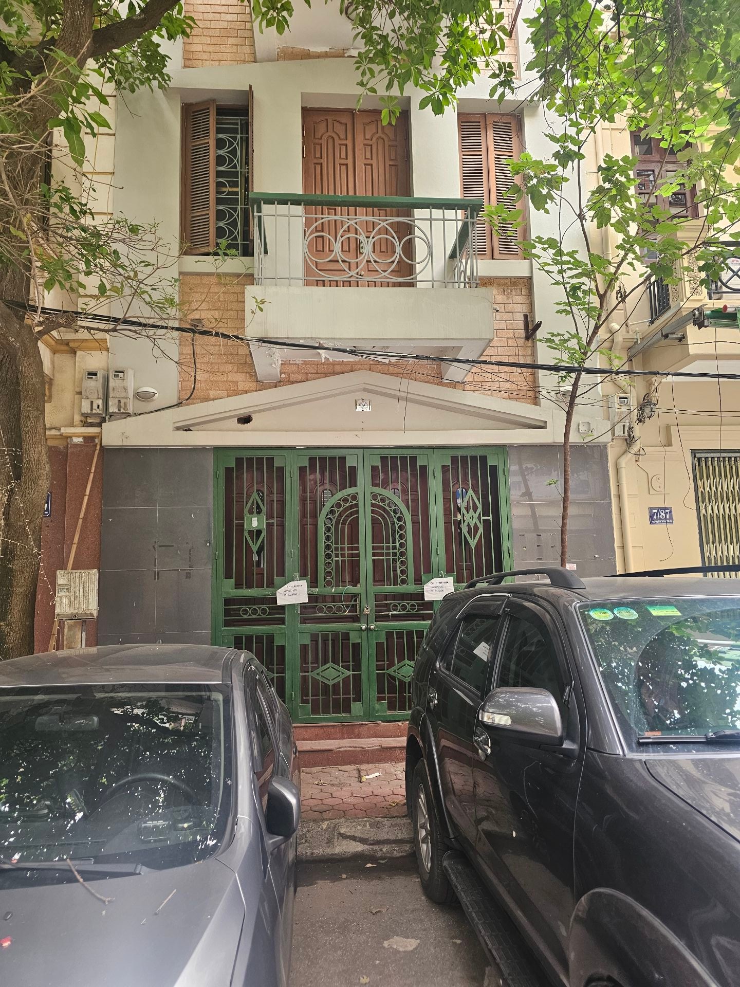 Bán nhà Nguyễn Văn Trỗi - diện tích 80,6m2 4,5 tầng - Phân Lô Cực VIP - giá 32,5 tỷ