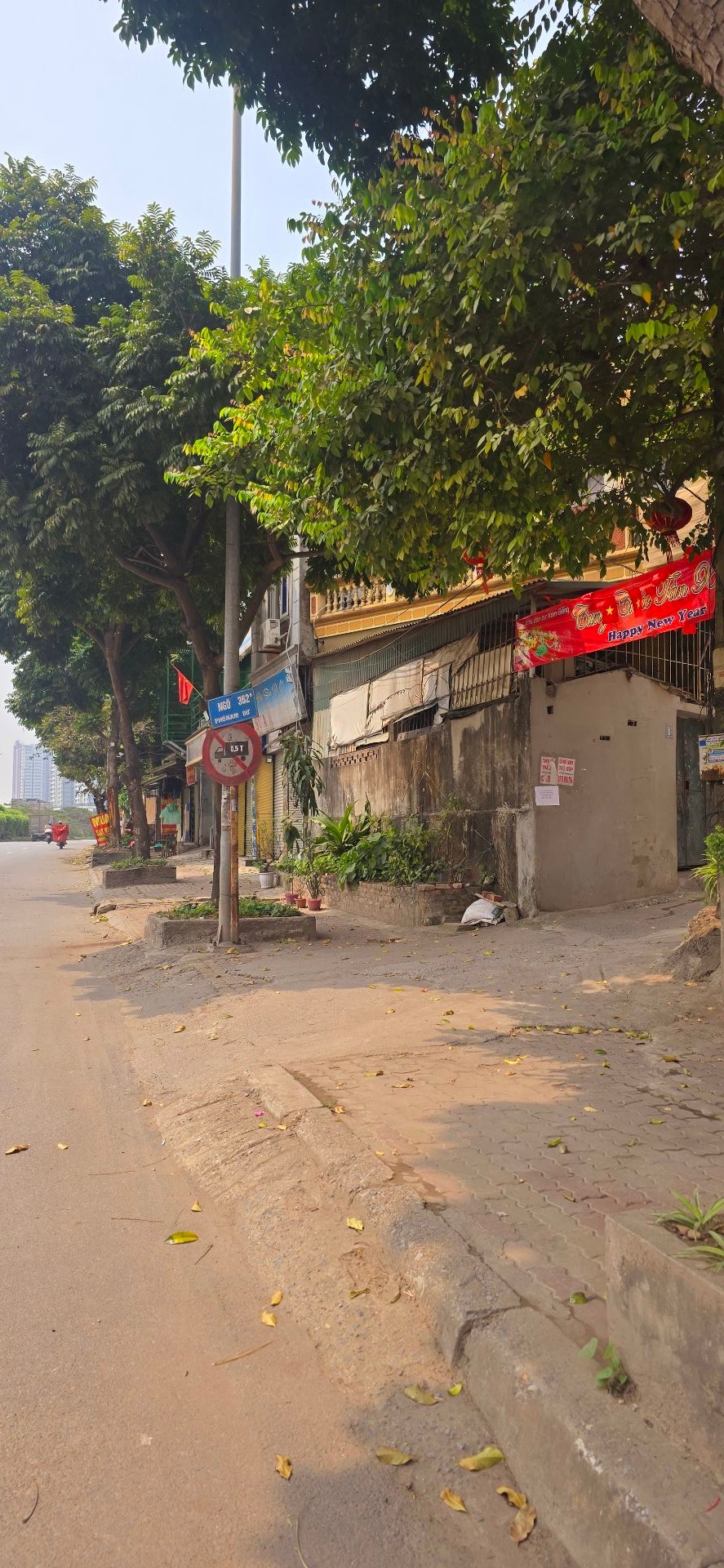 Bán nhà Nam Dư - diện tích 33m2 3 tầng - Mảnh đất hiếm còn sót lại - giá 6,7 tỷ