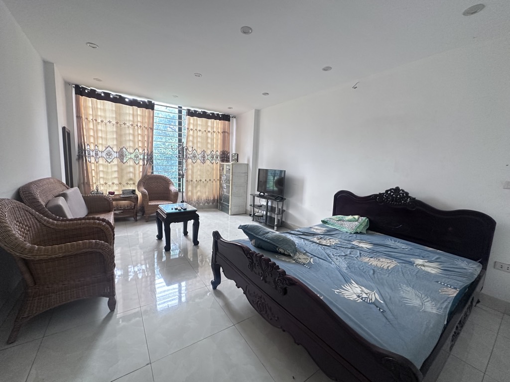 Bán nhà Khương Đình - diện tích 58.8m2 7 tầng - Kinh doanh sầm uất - giá 15 tỷ