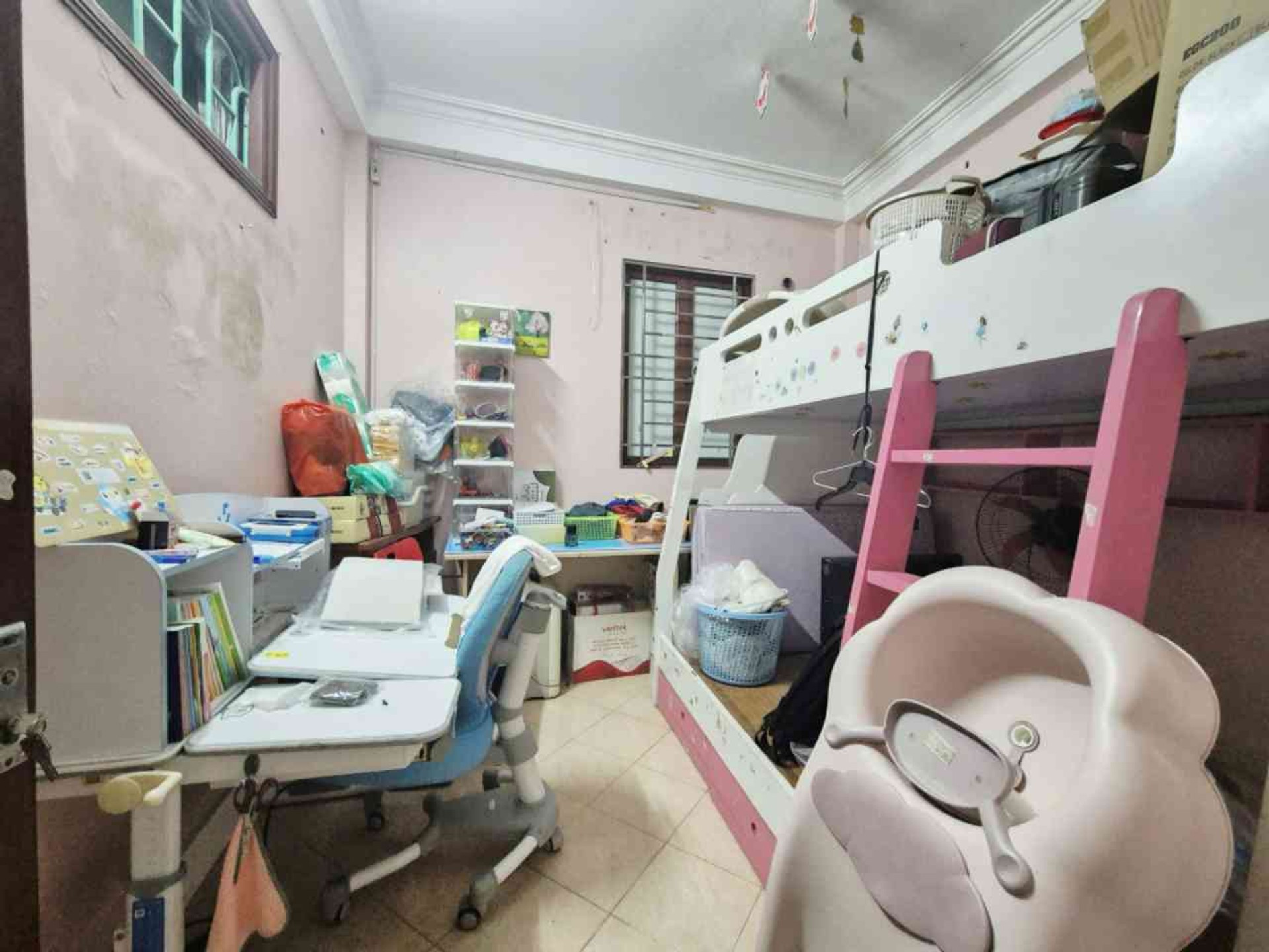 Bán nhà Định Công Thượng - diện tích 43m2 3 tầng - Hiếm - Ngõ Thông - giá 7,6 tỷ