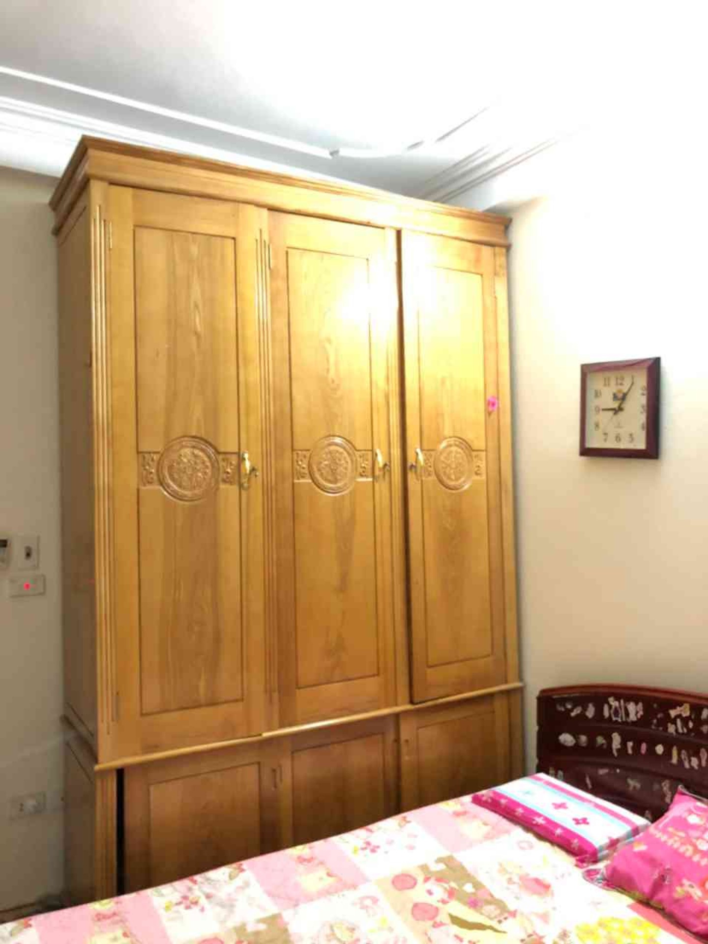 Bán nhà Định Công Thượng - diện tích 43m2 3 tầng - Hiếm - Ngõ Thông - giá 7,6 tỷ