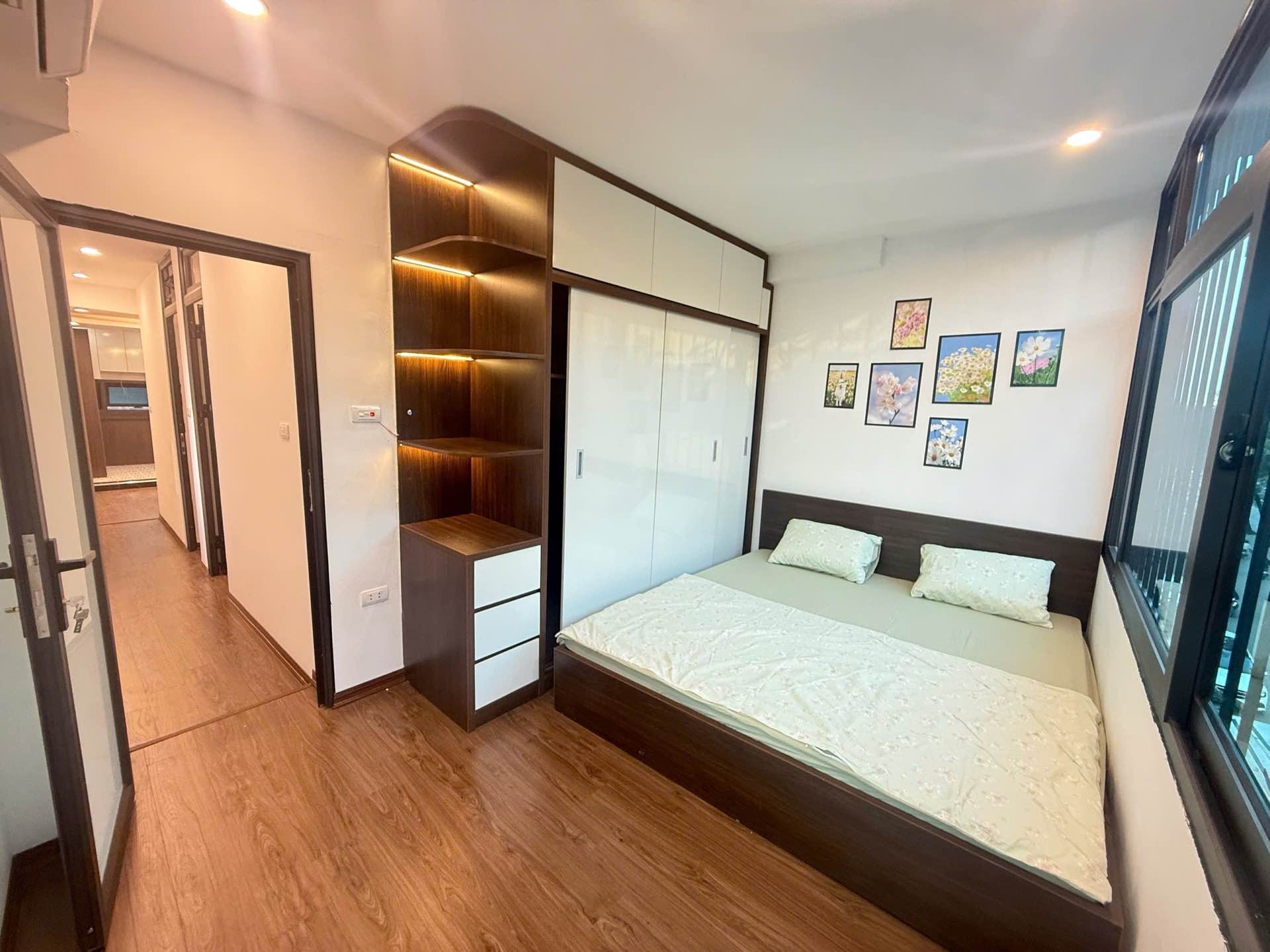 Bán nhà Kim Ngưu - diện tích 31m2 4 tầng - Mặt phố, lô góc - giá 3,9 tỷ
