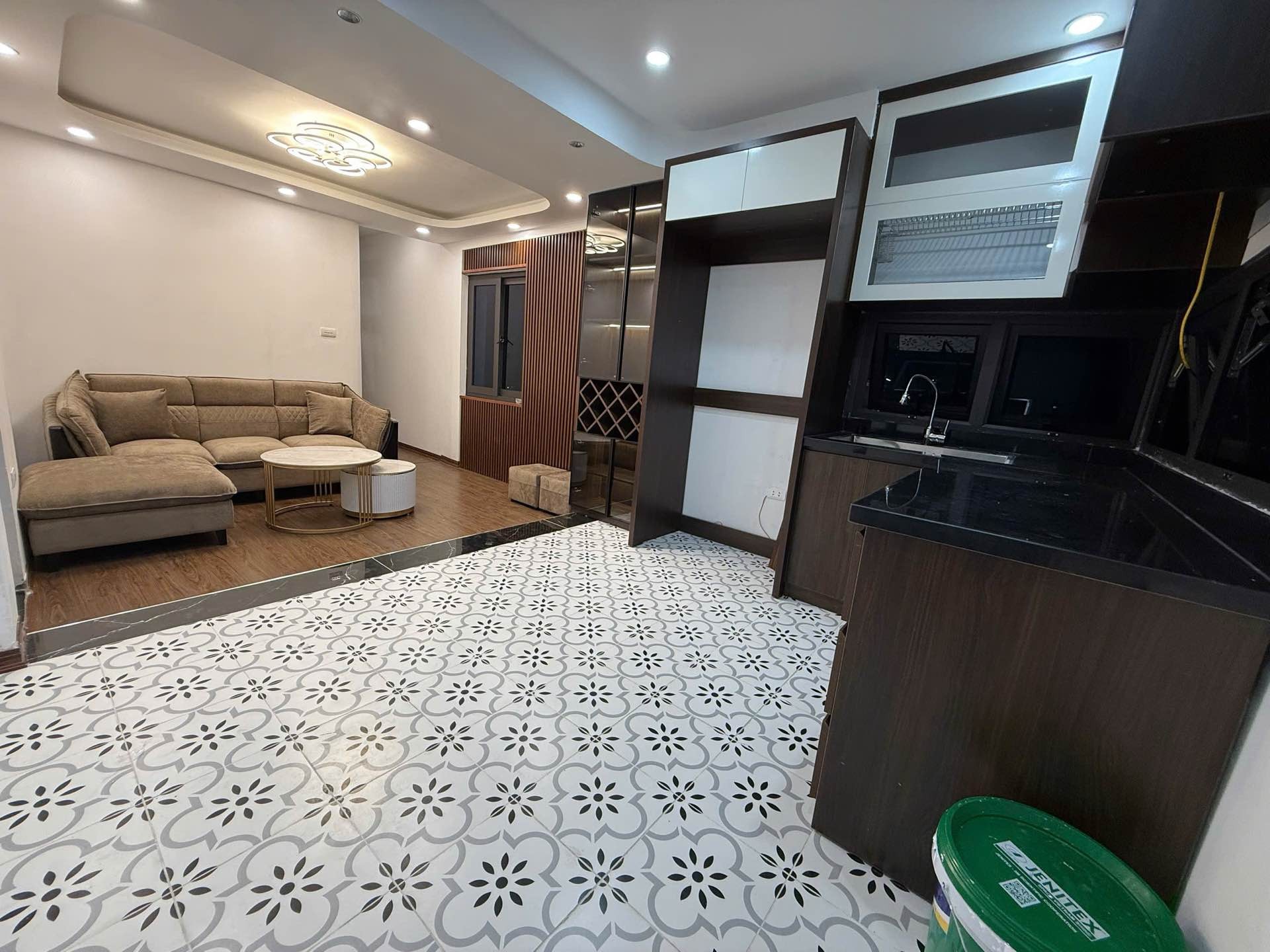 Bán nhà Kim Ngưu - diện tích 31m2 4 tầng - Mặt phố, lô góc - giá 3,9 tỷ