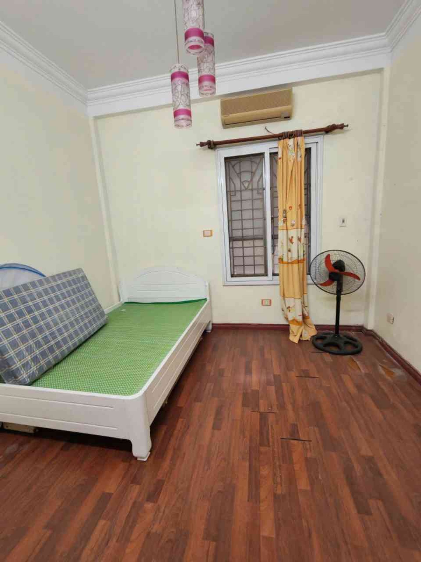 Bán nhà Vĩnh Hưng - diện tích 42m2 4 tầng - Phân lô ô tô - giá 12,8 tỷ