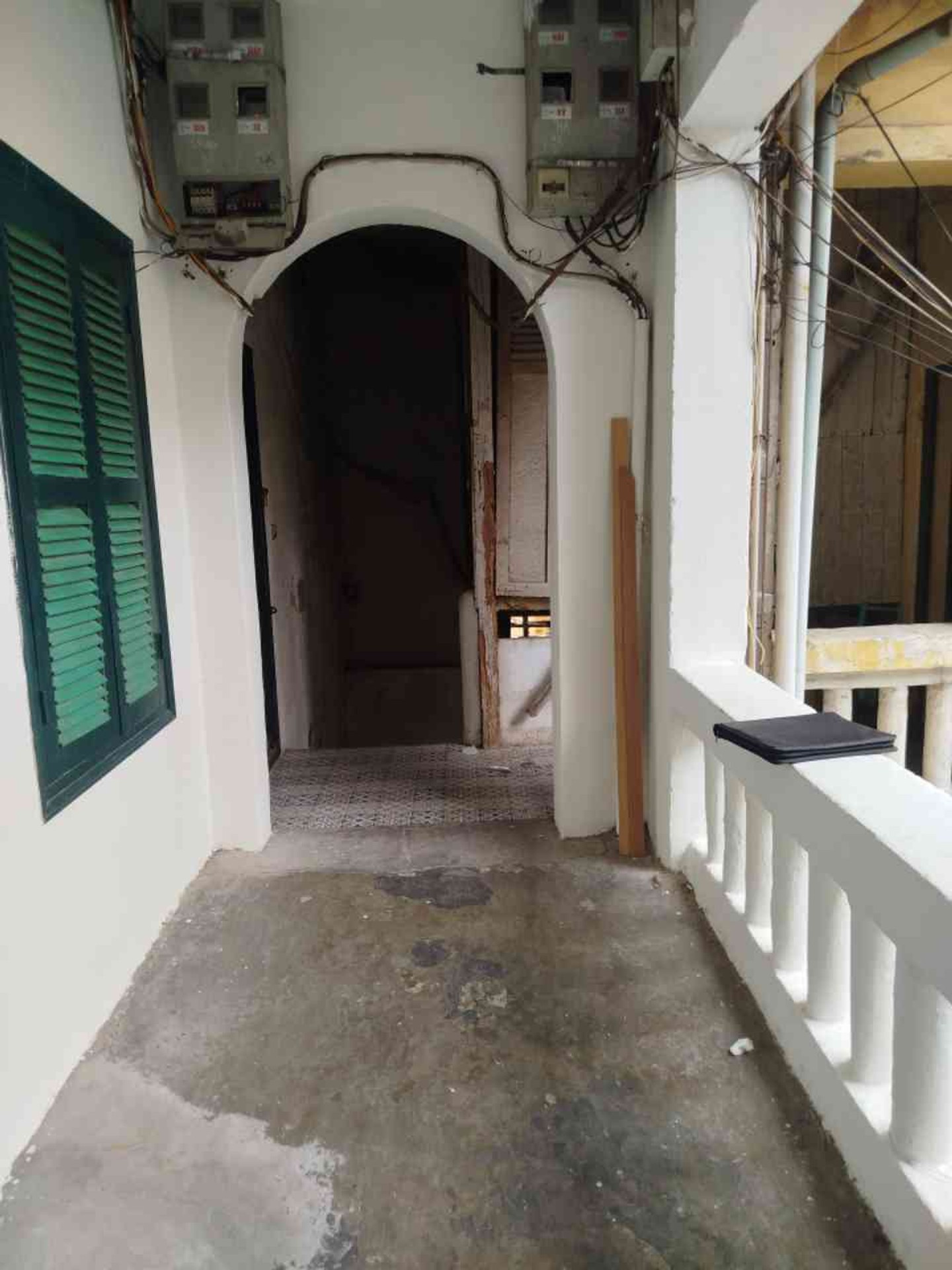 Bán nhà 28 - diện tích 80m2 2 tầng - Căn hộ Tập Thể - giá 4,6 tỷ