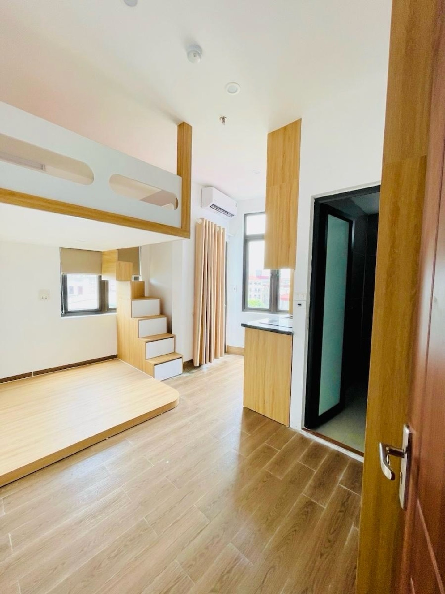 Bán nhà Phan Đình Giót - diện tích 75m2 9 tầng - Lô góc 2 mặt ngõ ô tô tránh - giá 41,9 tỷ