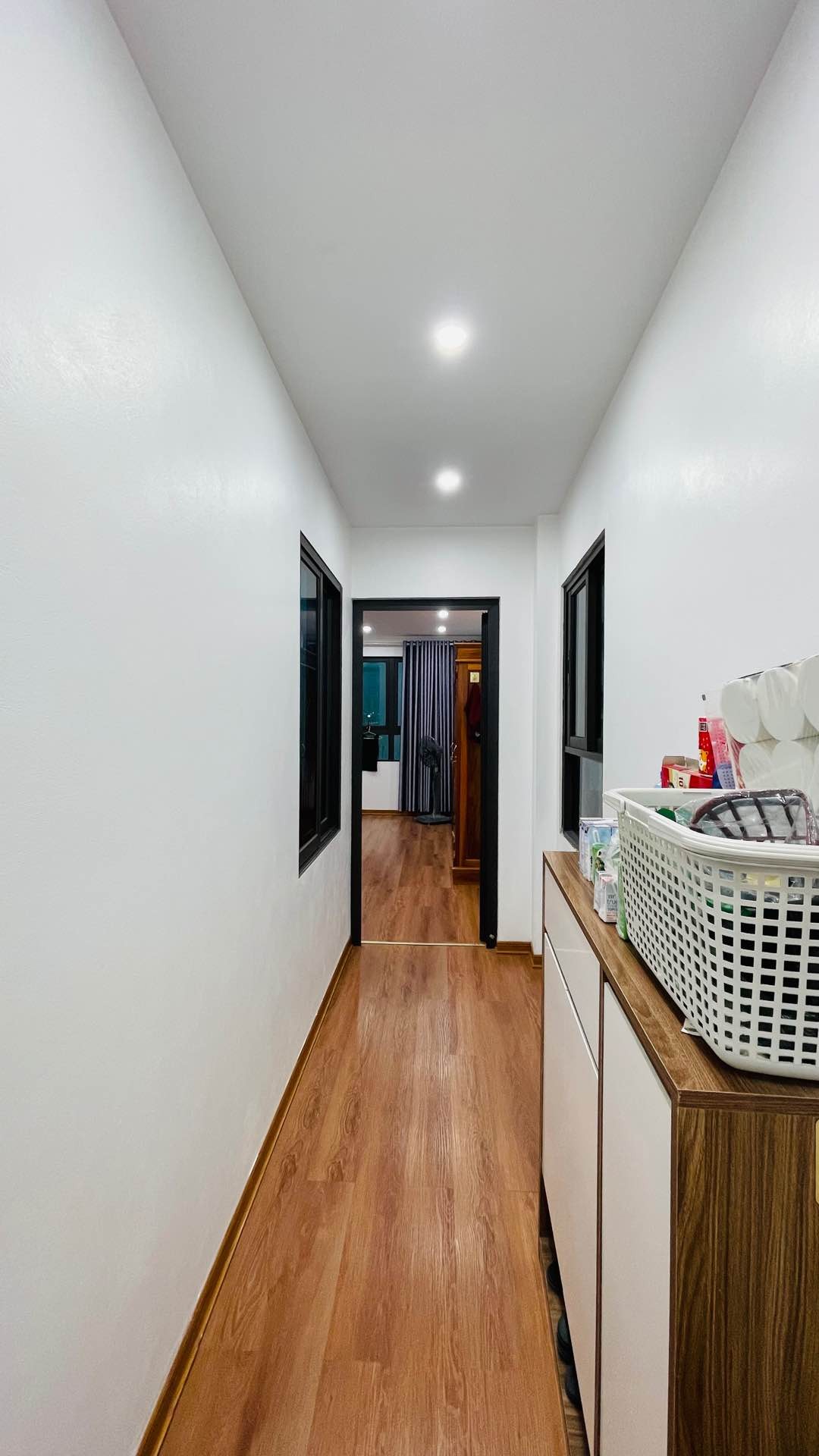 Bán nhà Yên Hòa - diện tích 65m2 7 tầng - Mặt phố vip trung tâm Cầu Giấy - giá 32 tỷ