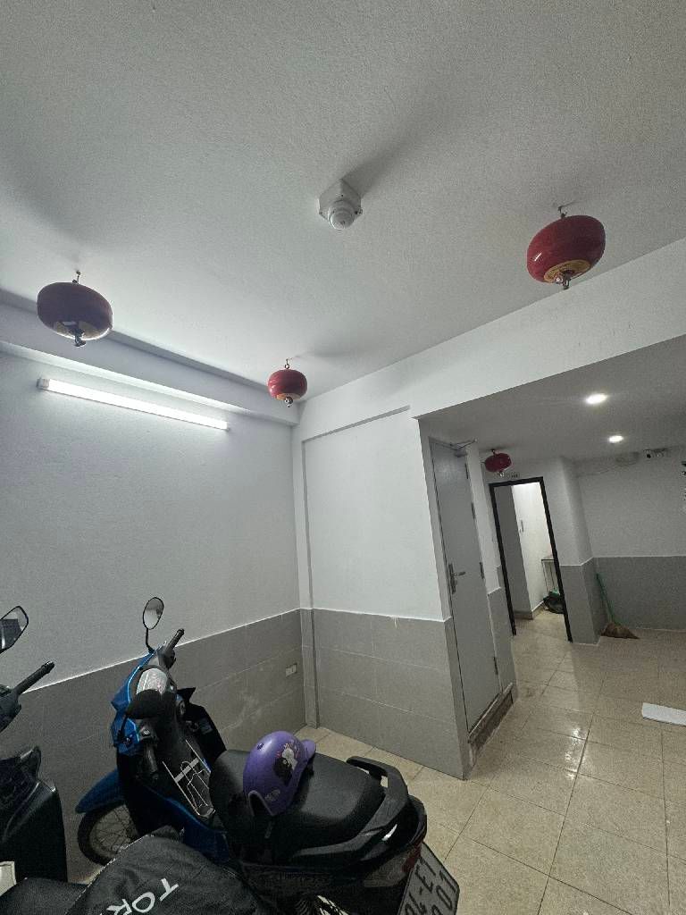 Bán nhà Vĩnh Hưng - diện tích 38m2 5 tầng - ngõ ba gác - giá 8,6 tỷ