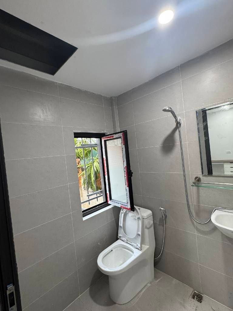 Bán nhà Vĩnh Hưng - diện tích 38m2 5 tầng - ngõ ba gác - giá 8,6 tỷ