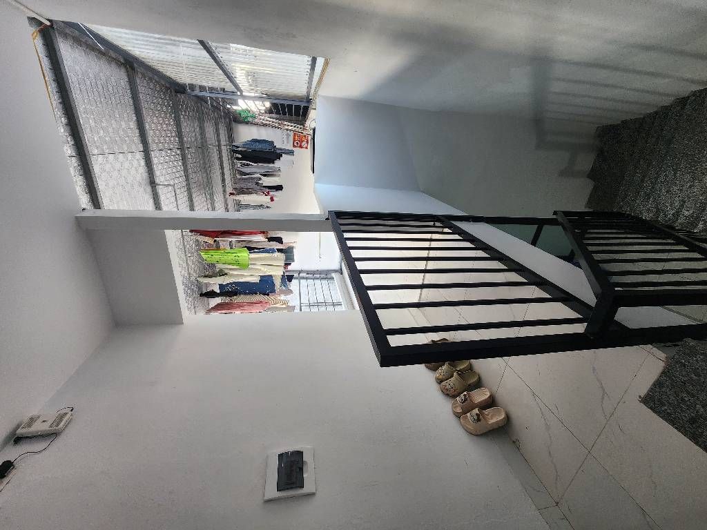 Bán nhà Vĩnh Hưng - diện tích 38m2 5 tầng - ngõ ba gác - giá 8,6 tỷ