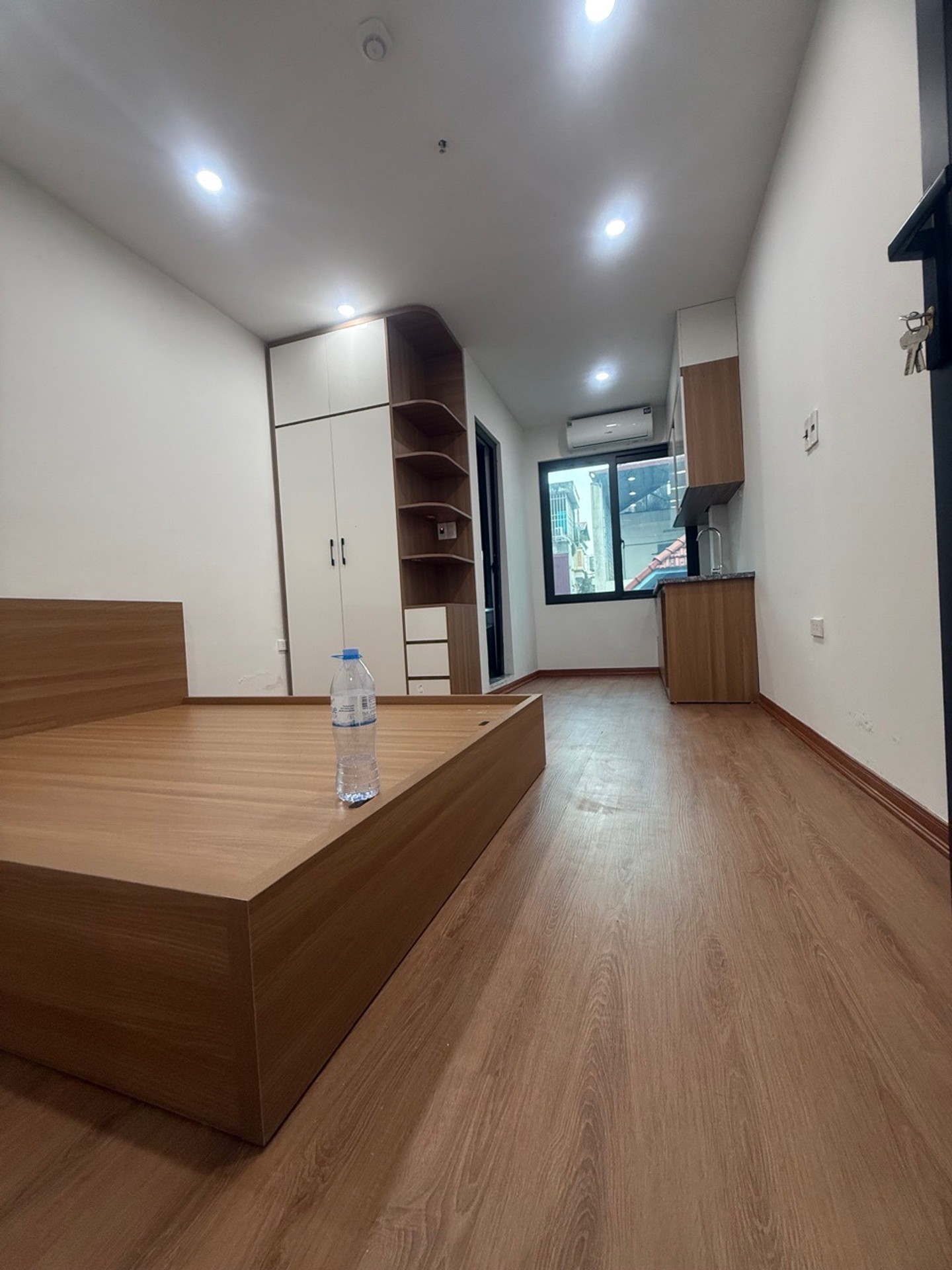 Bán nhà Trương Định - diện tích 49m2 5 tầng - Ô tô - giá 12,4 tỷ