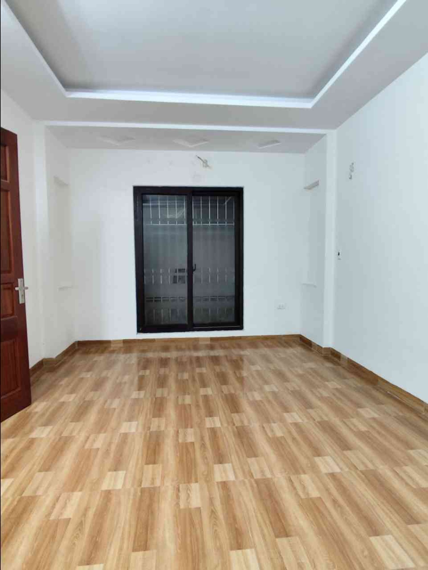 Bán nhà Nguyễn Đức Cảnh - diện tích 30m2 5 tầng - Nhà đẹp hiếm có - giá 7,55 tỷ
