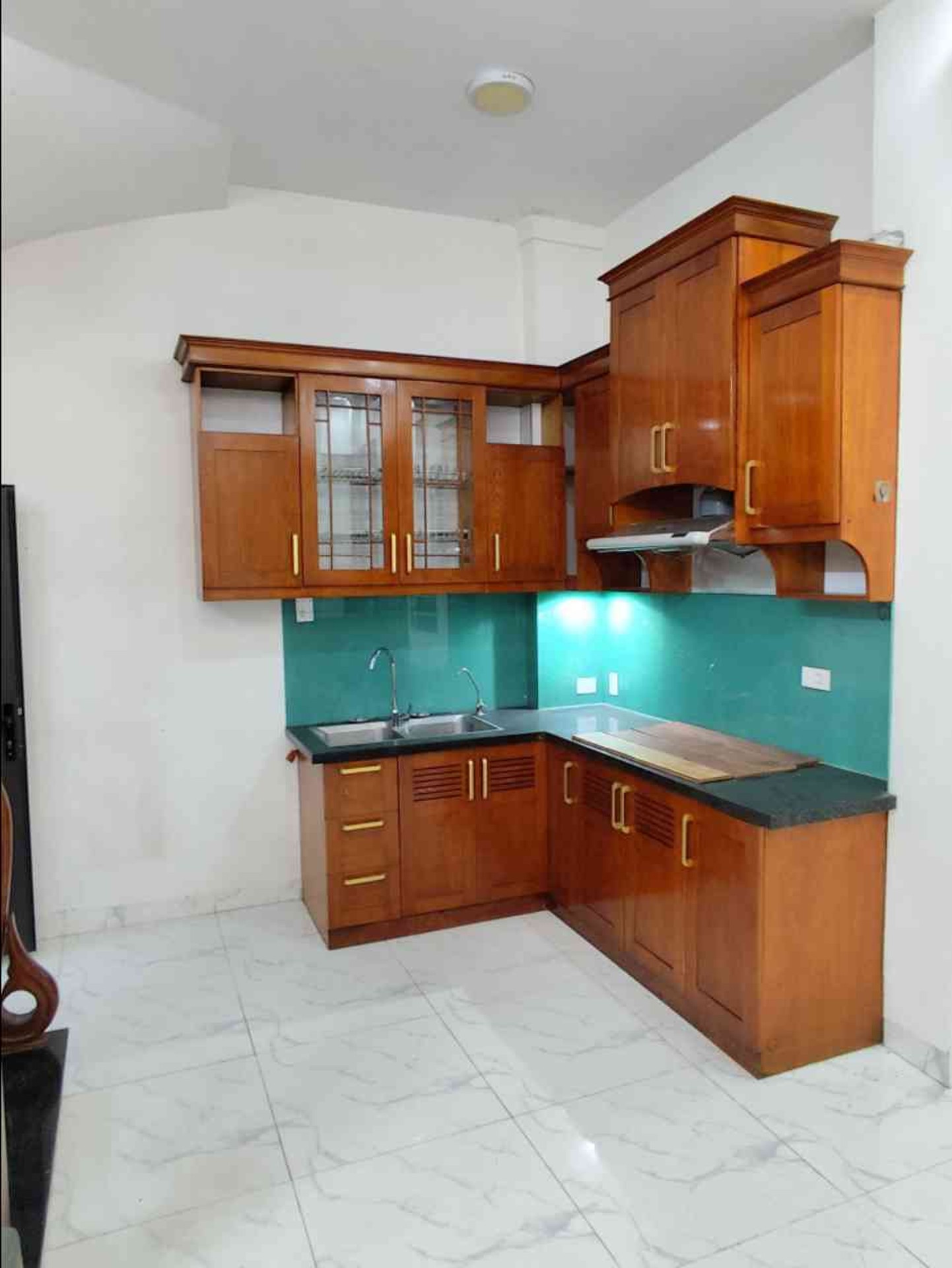 Bán nhà Nguyễn Đức Cảnh - diện tích 30m2 5 tầng - Nhà đẹp hiếm có - giá 7,55 tỷ