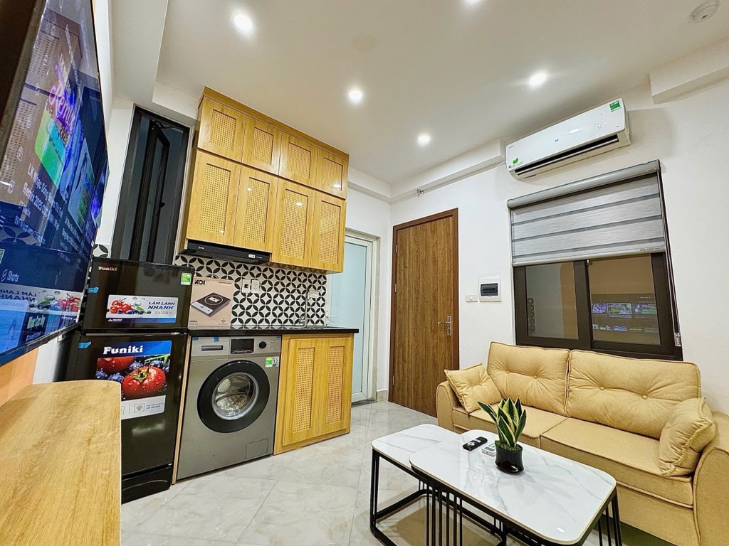 Bán nhà Khương Trung - diện tích 143m2 7 tầng - Ô tô 7 chỗ ngủ trong nhà - giá 42 tỷ