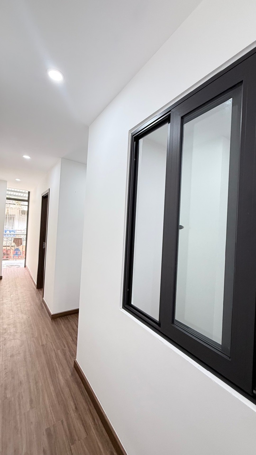 Bán nhà Lạc Trung - diện tích 51m2 3 tầng - Căn hộ chung cư tiện ích bạt ngàn - giá 5,5 tỷ