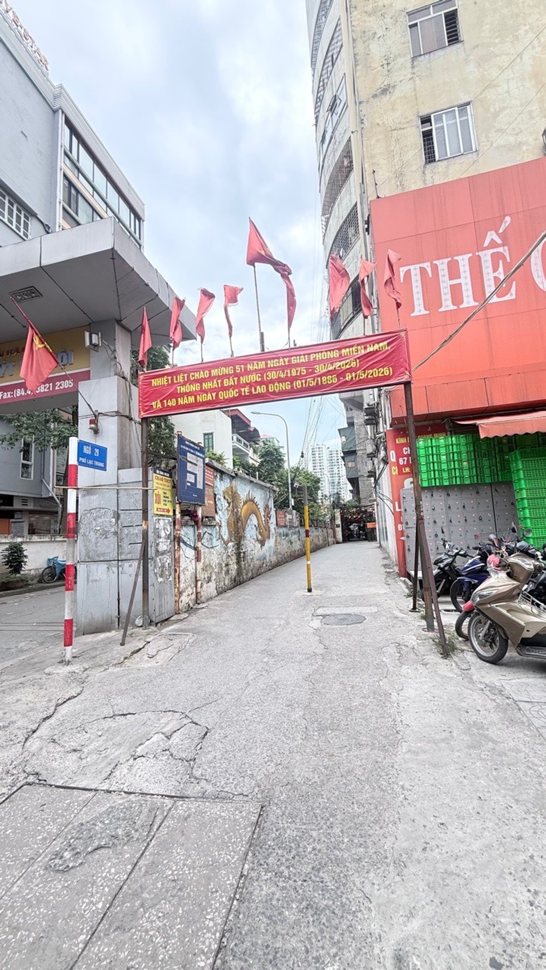 Bán nhà Lạc Trung - diện tích 51m2 3 tầng - Căn hộ chung cư tiện ích bạt ngàn - giá 5,5 tỷ