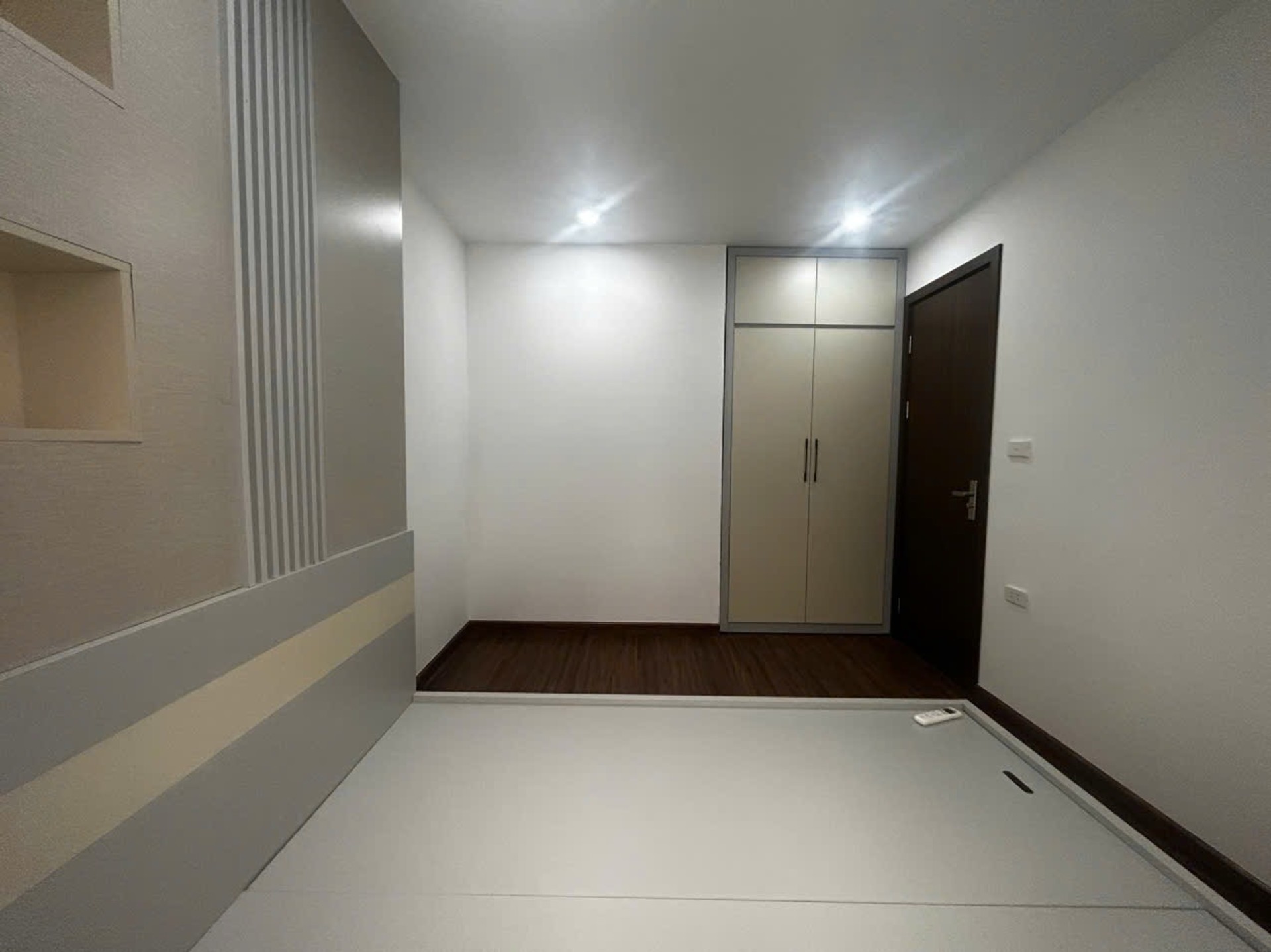 Bán nhà Lạc Trung - diện tích 51m2 3 tầng - Căn hộ chung cư tiện ích bạt ngàn - giá 5,5 tỷ