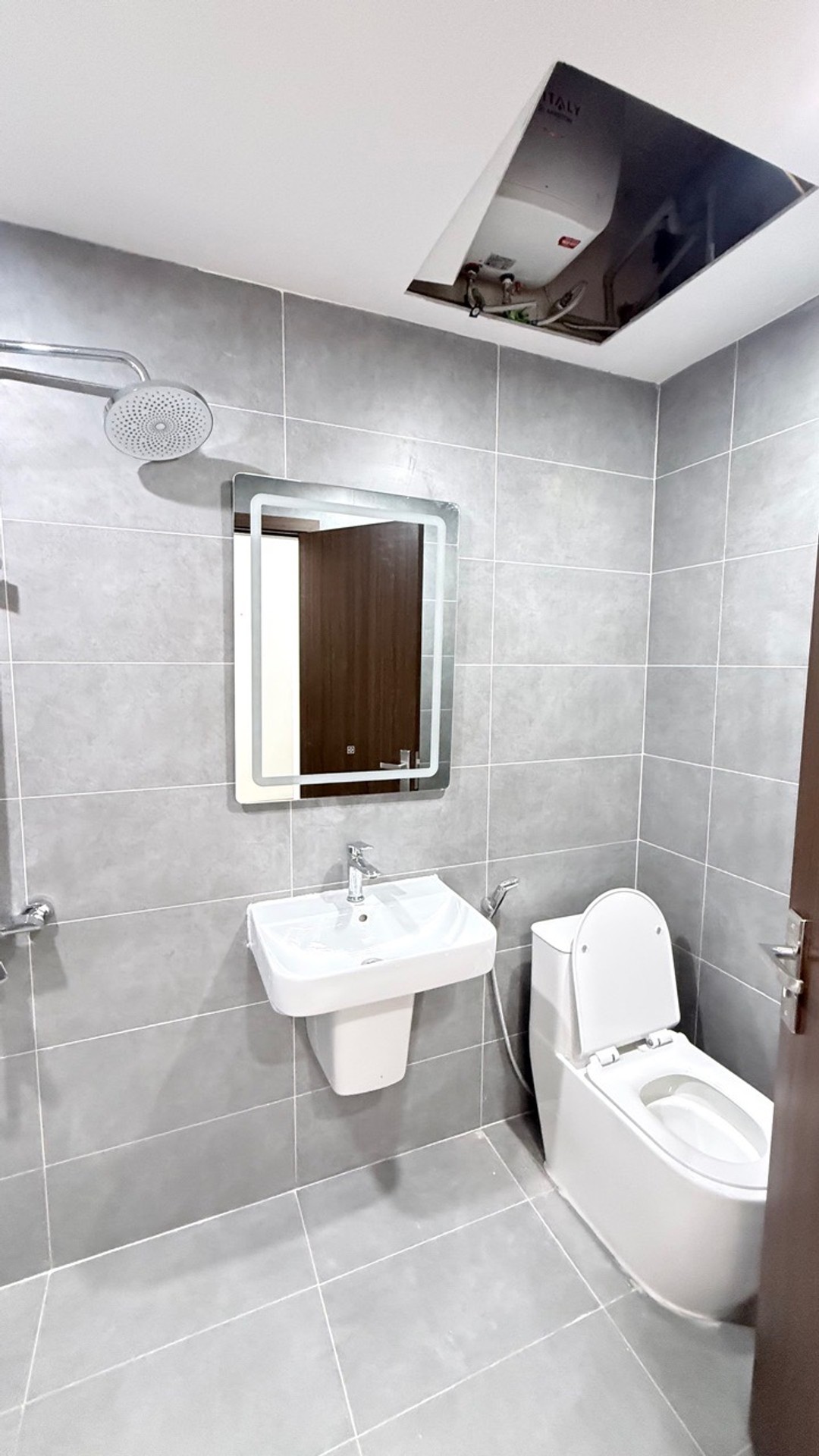 Bán nhà Lạc Trung - diện tích 51m2 3 tầng - Căn hộ chung cư tiện ích bạt ngàn - giá 5,5 tỷ