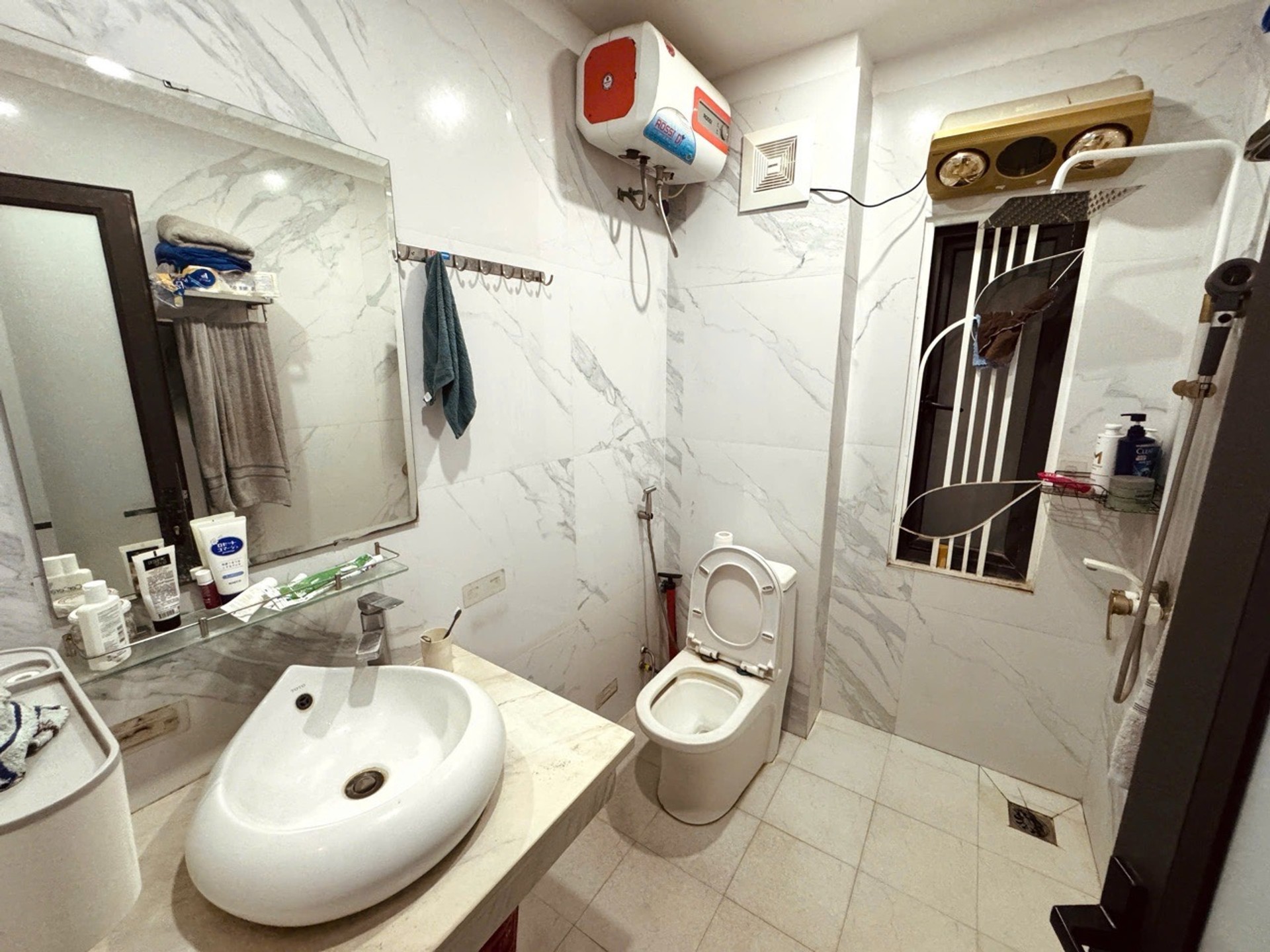 Bán nhà Hoàng Mai - diện tích 48m2 5 tầng - gần ô tô - giá 10,8 tỷ