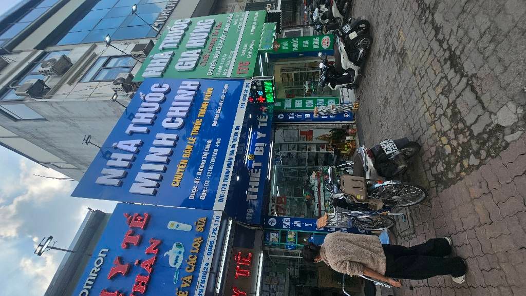 Bán nhà Thanh Nhàn - diện tích 66.1m2 2 tầng - Mặt phố kinh doanh tấp nập - giá 33 tỷ