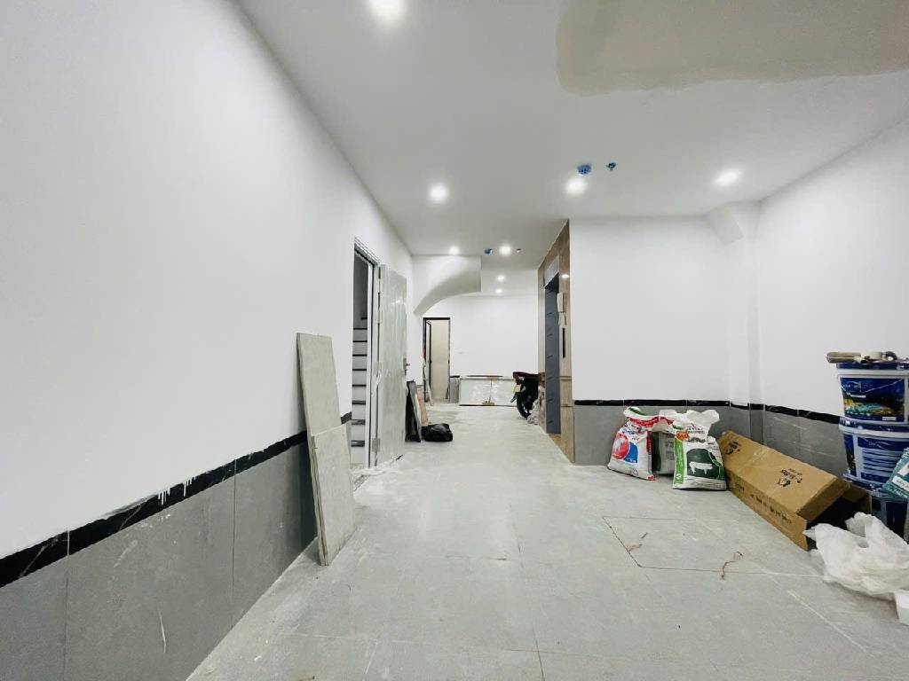 Bán nhà Hai Bà Trưng - diện tích 53m2 7 tầng - Thang máy - giá 16,2 tỷ
