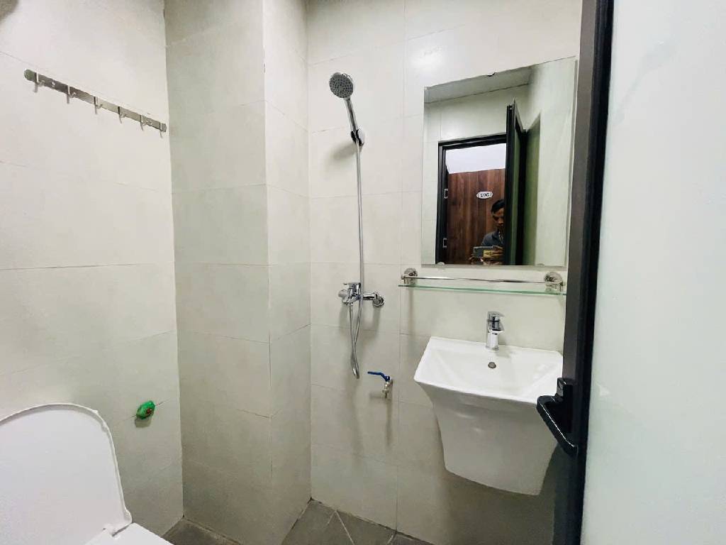 Bán nhà Hai Bà Trưng - diện tích 53m2 7 tầng - Thang máy - giá 16,2 tỷ