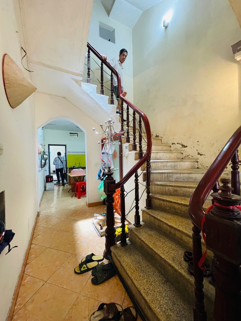 Bán nhà Giáp Nhị - diện tích 75m2 4 tầng - Ô TÔ TRÁNH - giá 12,8 tỷ