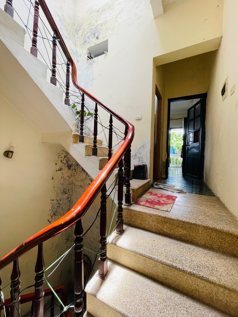 Bán nhà Giáp Nhị - diện tích 75m2 4 tầng - Ô TÔ TRÁNH - giá 12,8 tỷ