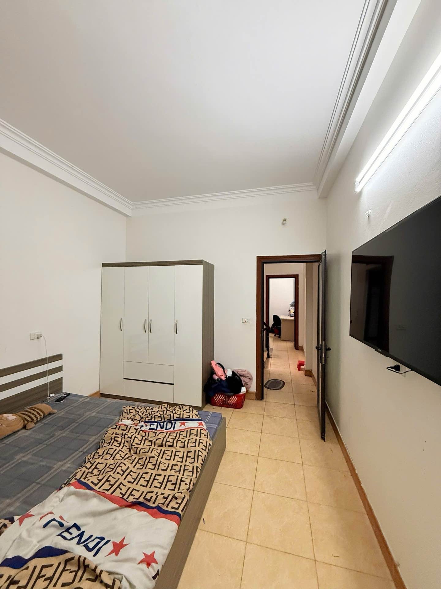 Bán nhà Hoàng Mai - diện tích 36m2 4 tầng - Nhà đẹp hiếm có - giá 5 tỷ