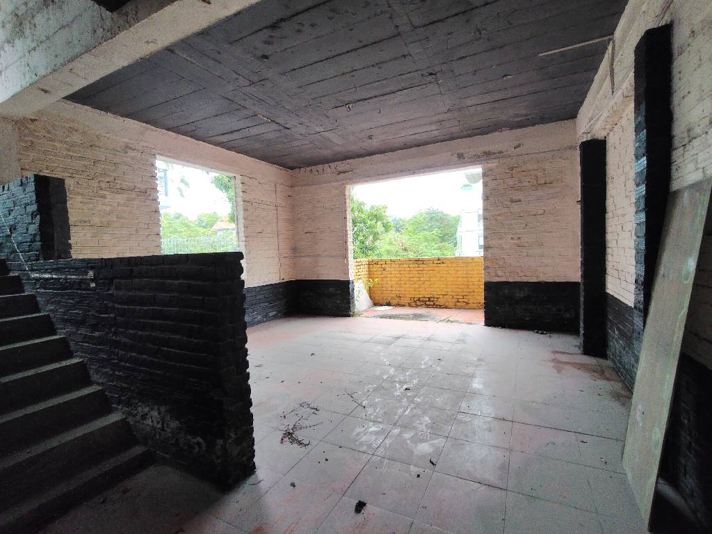 Bán nhà Trần Thủ Độ - diện tích 351m2 4 tầng - Biệt thự đơn lập đẹp nhất khu vực - giá 88 tỷ