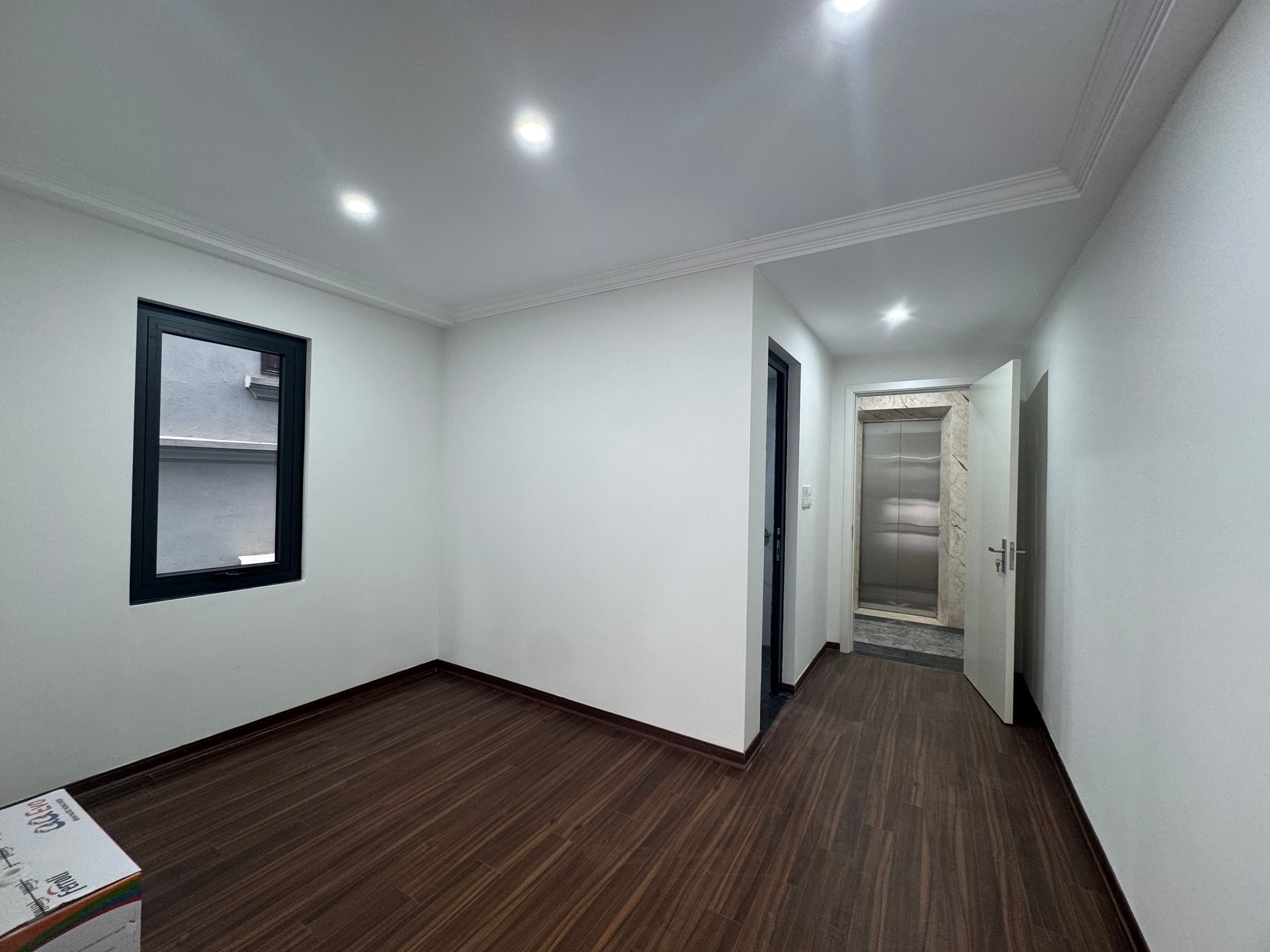 Bán nhà Quan Thổ 1 - diện tích 55m2 6 tầng - Lô góc 2 mặt thoáng - giá 25,5 tỷ